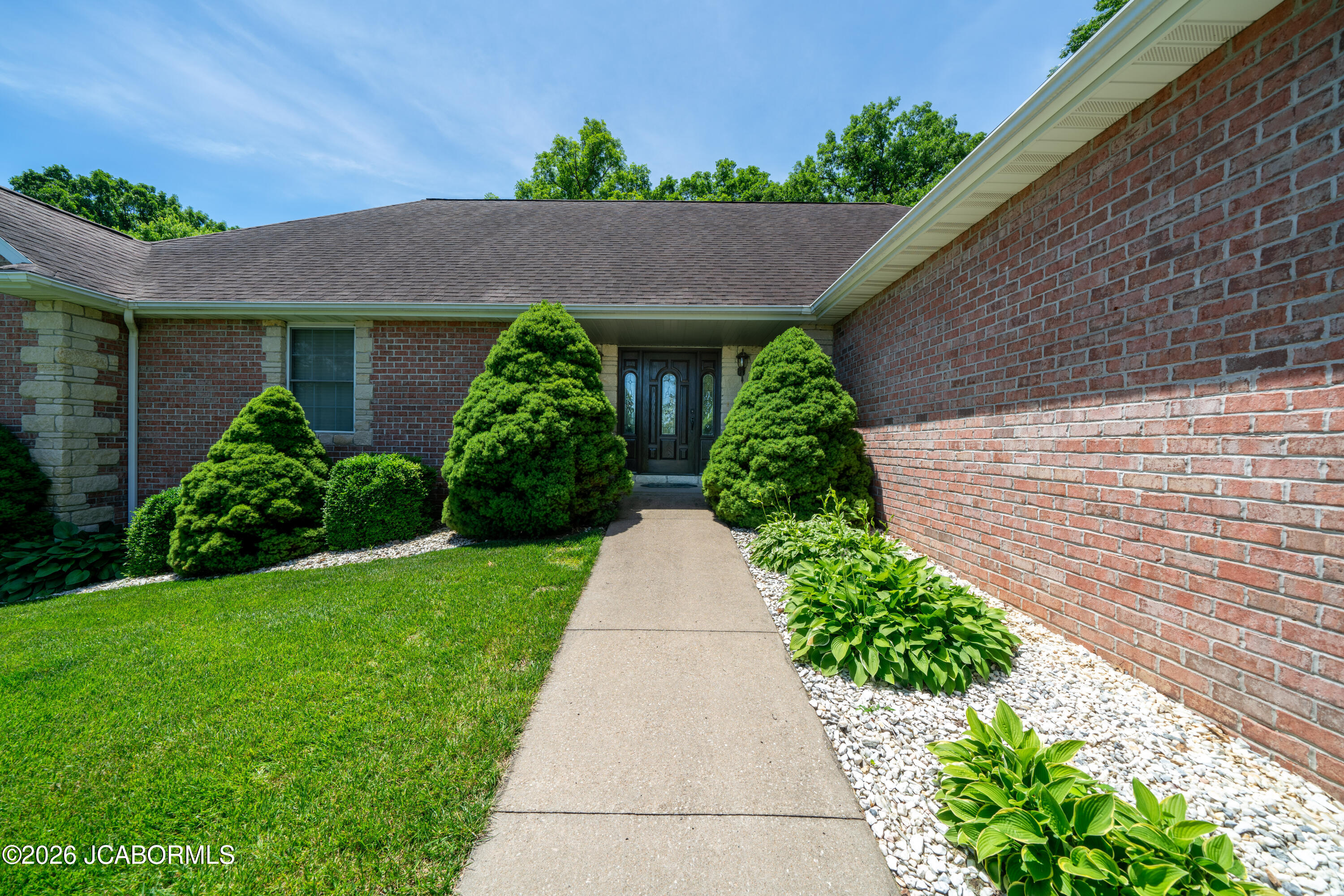 2328 Green Meadow Drive Property Photo 7