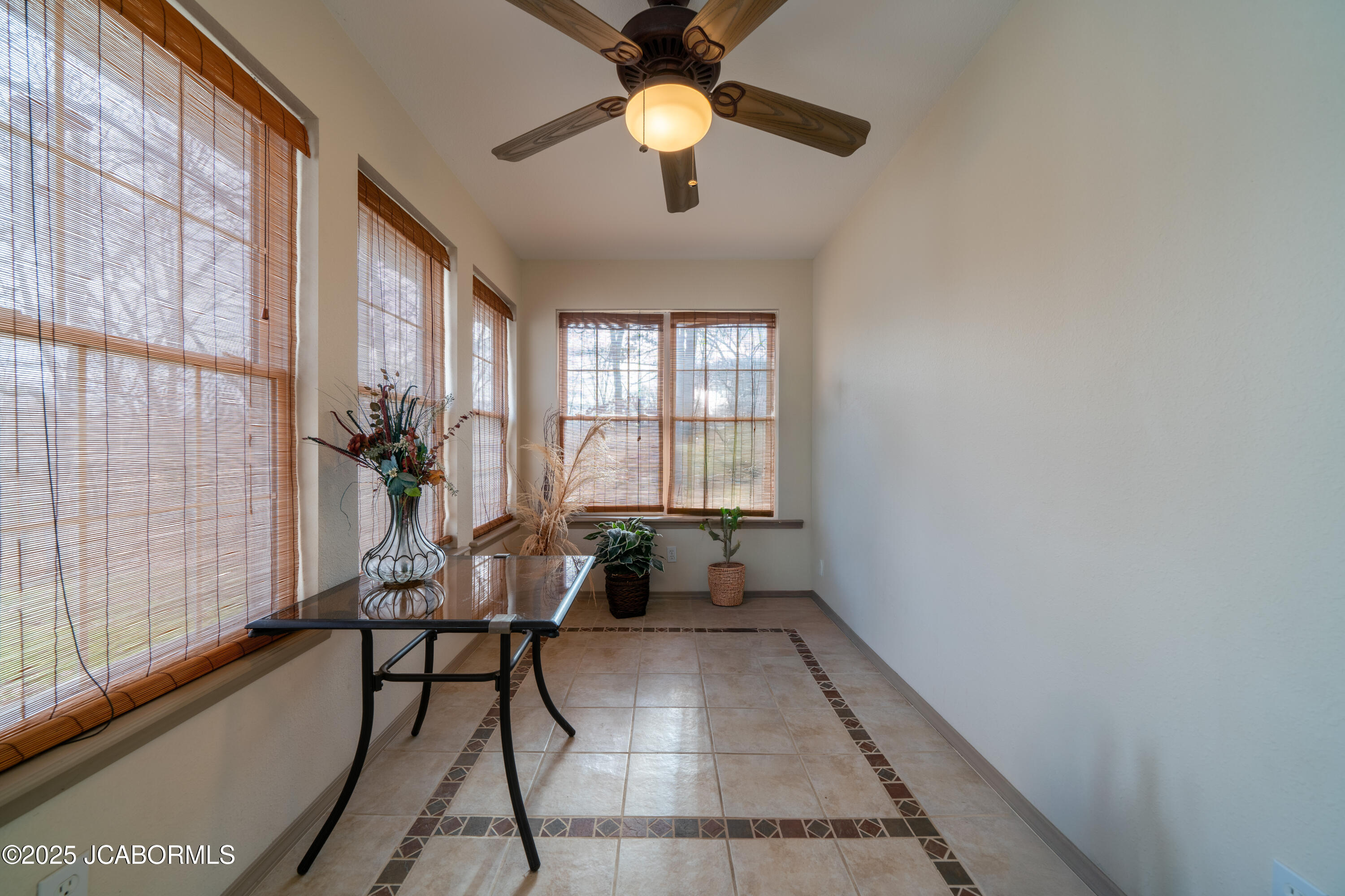 2328 Green Meadow Drive Property Photo 35