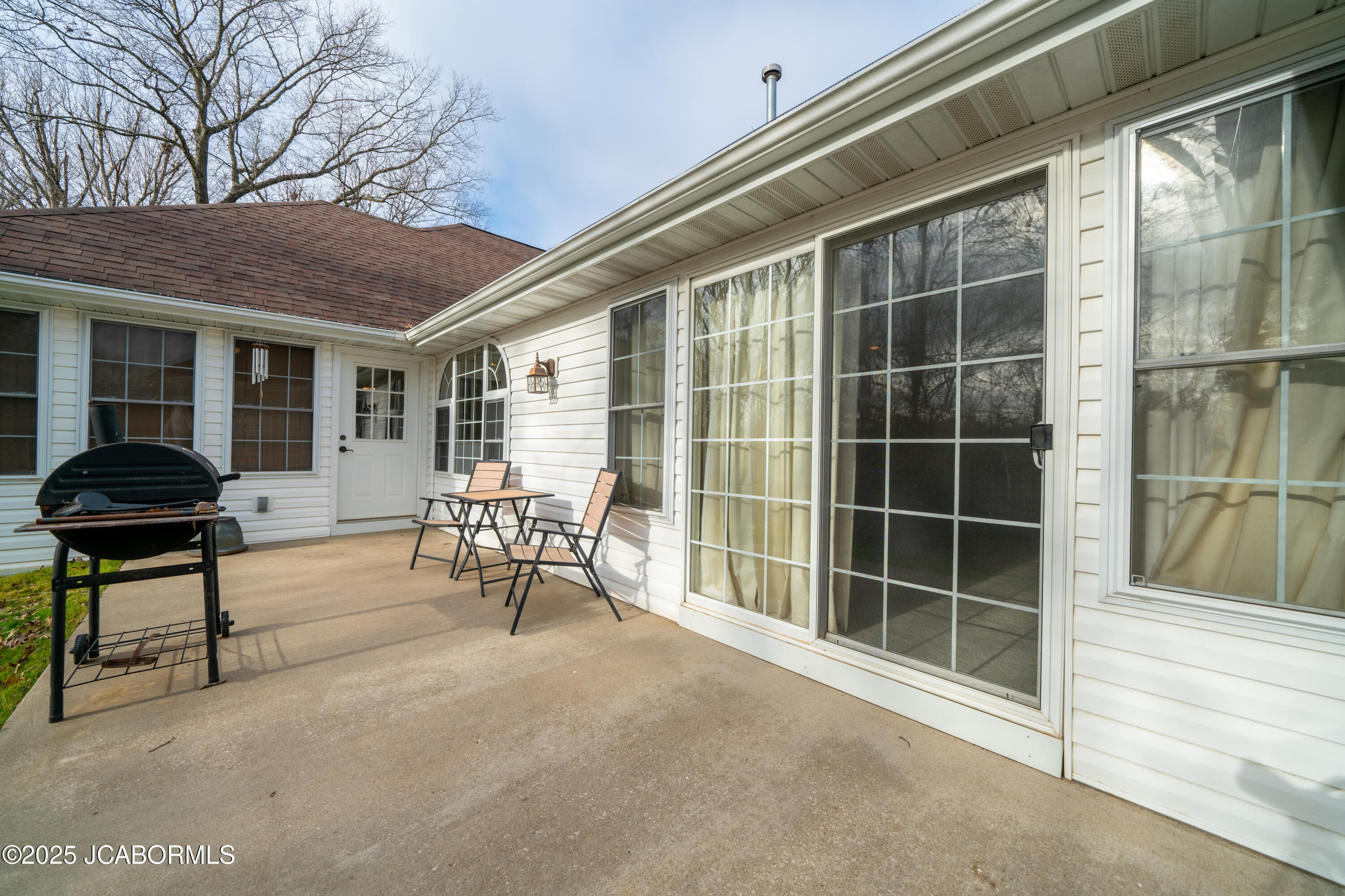 2328 Green Meadow Drive Property Photo 37
