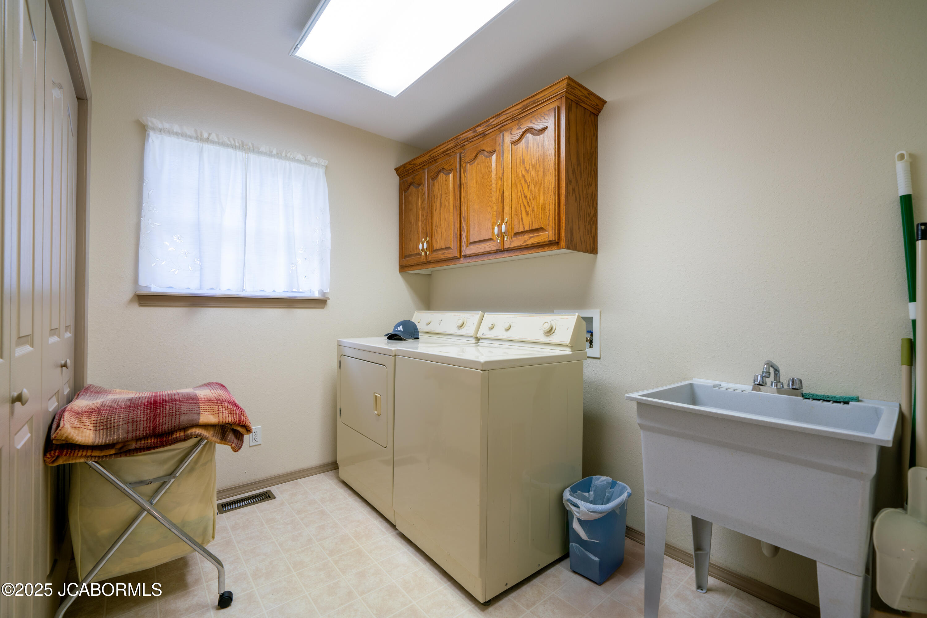 2328 Green Meadow Drive Property Photo 52