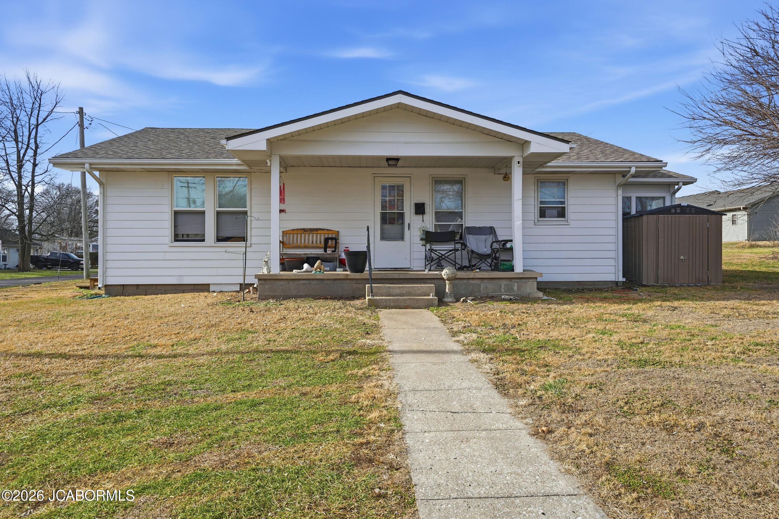 209 E Johnson Avenue Property Photo 7