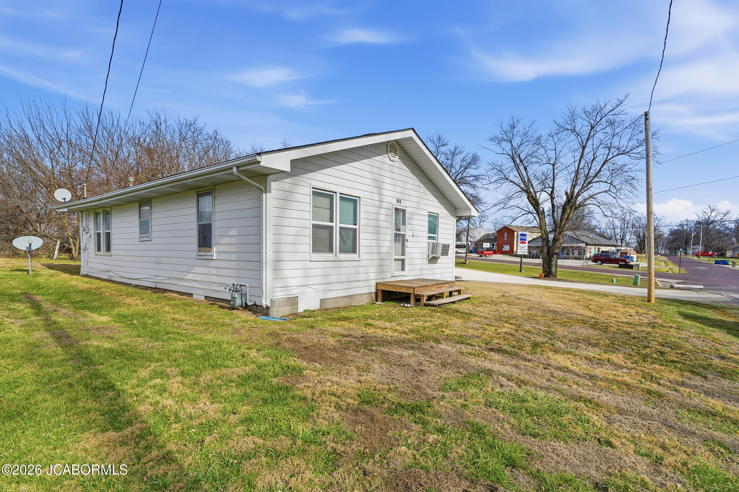 209 E Johnson Avenue Property Photo 10