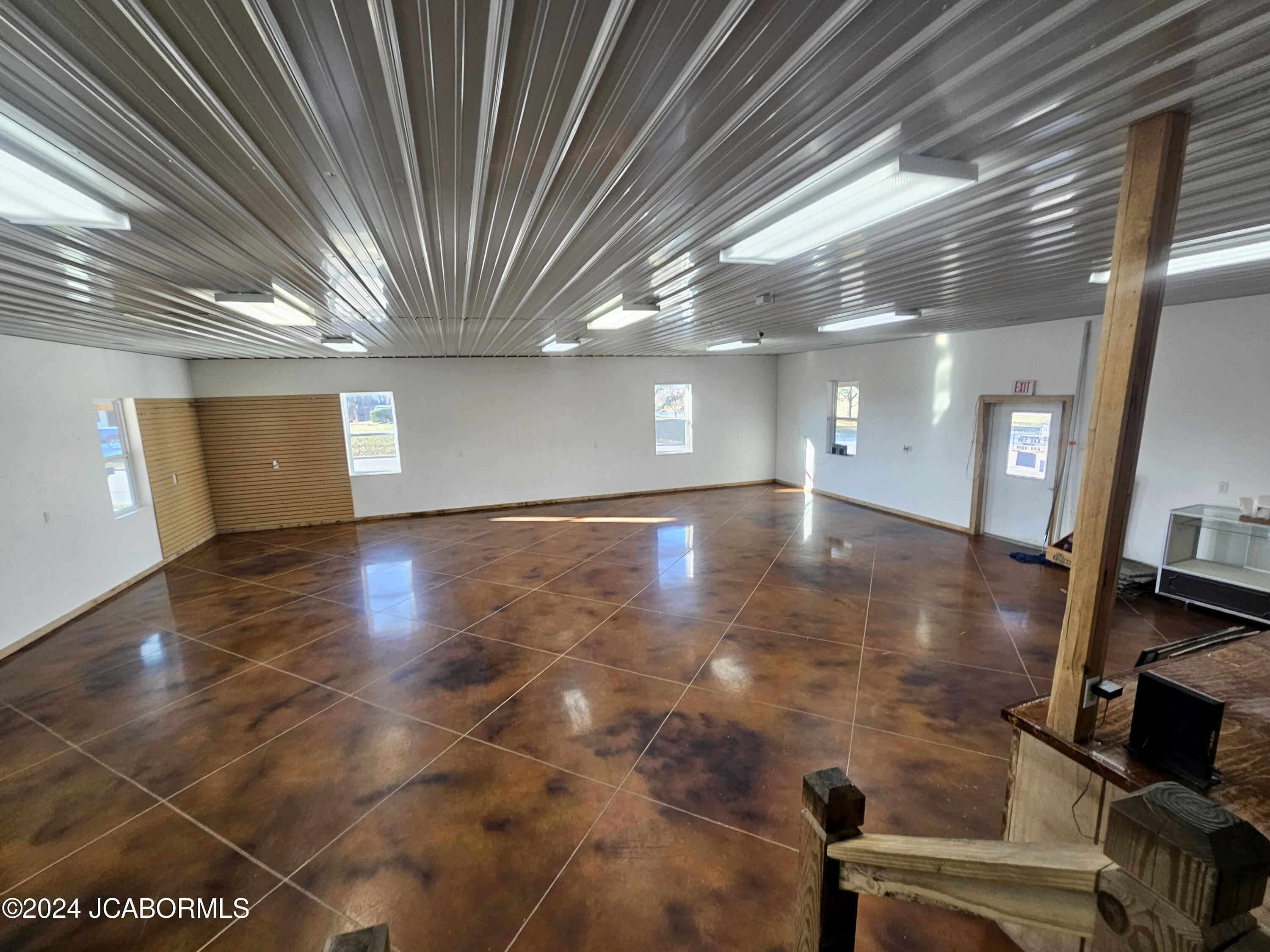 2110 N Bluff St Property Photo 3