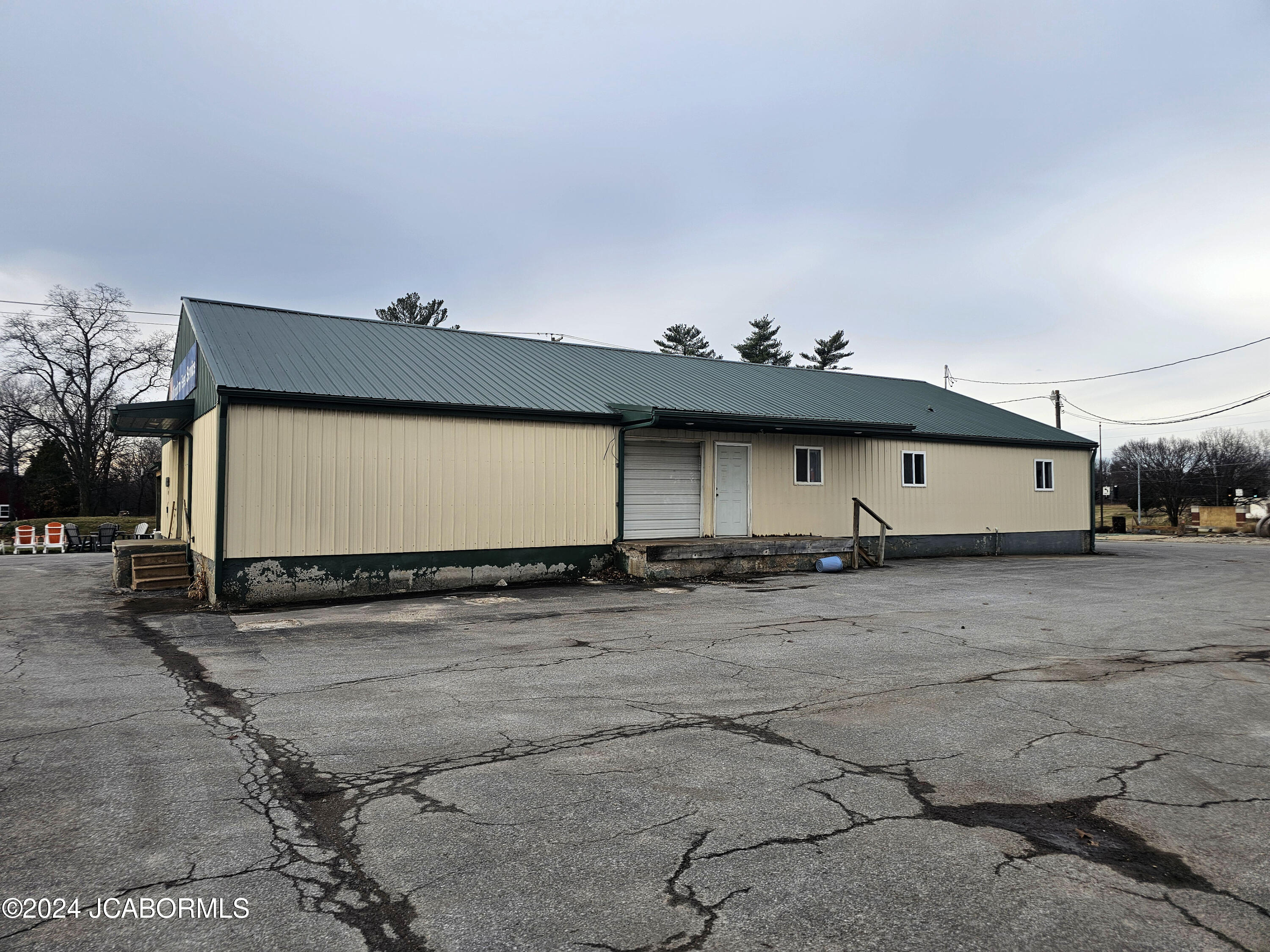 2110 N Bluff St Property Photo 22