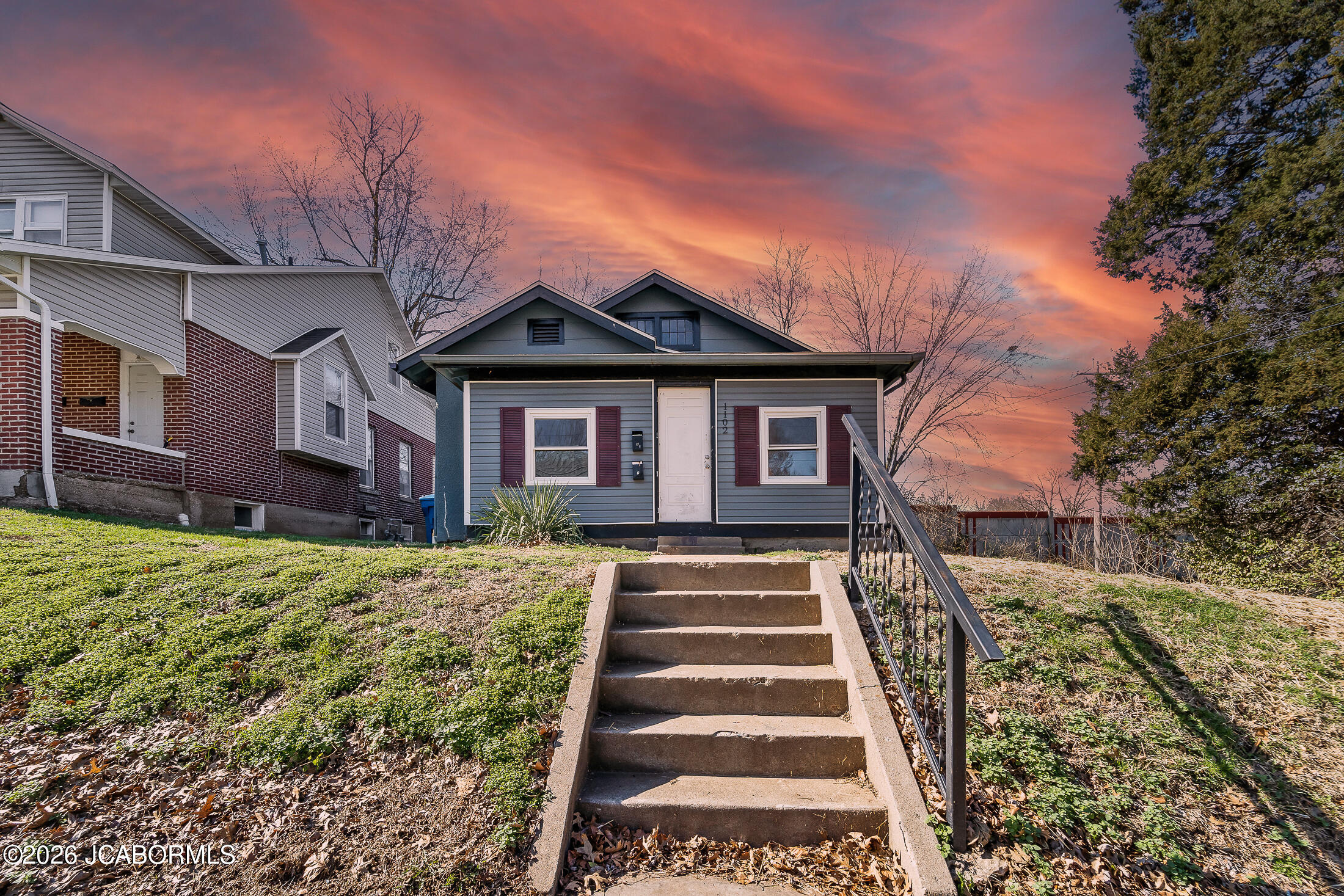 1102 E Miller Street Property Photo 1