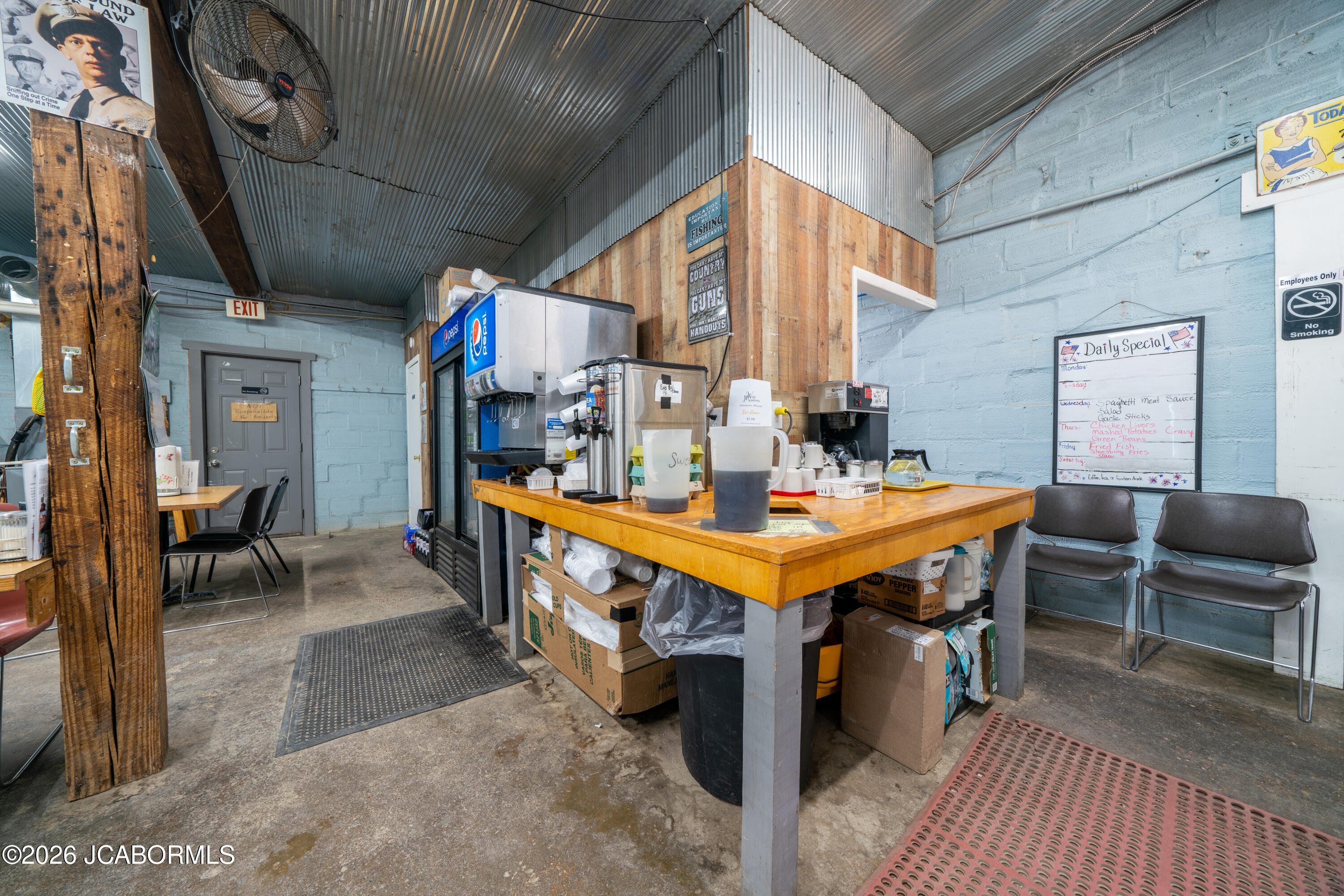 116 E Row Street Property Photo 29