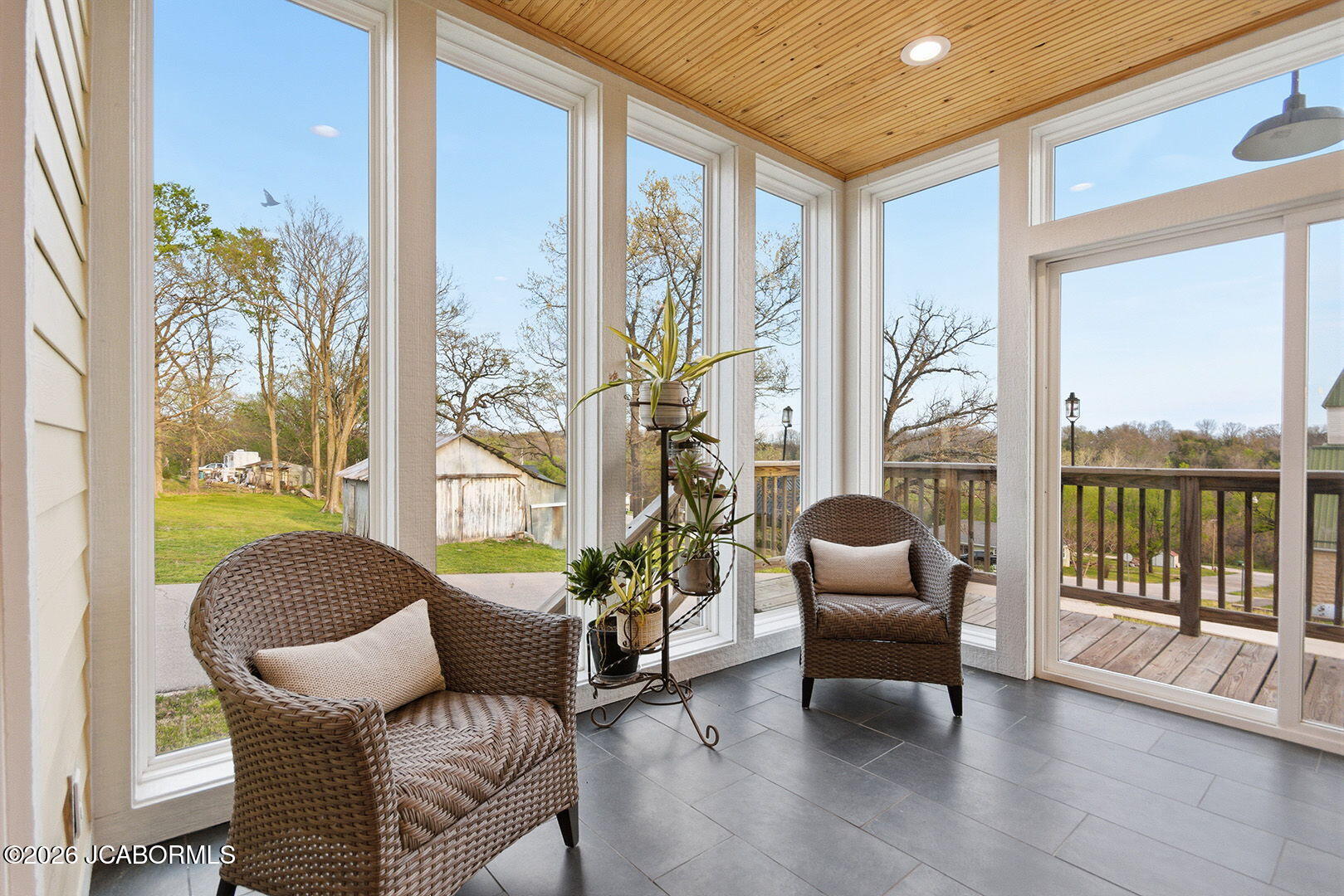 10603 High Street Property Photo 35