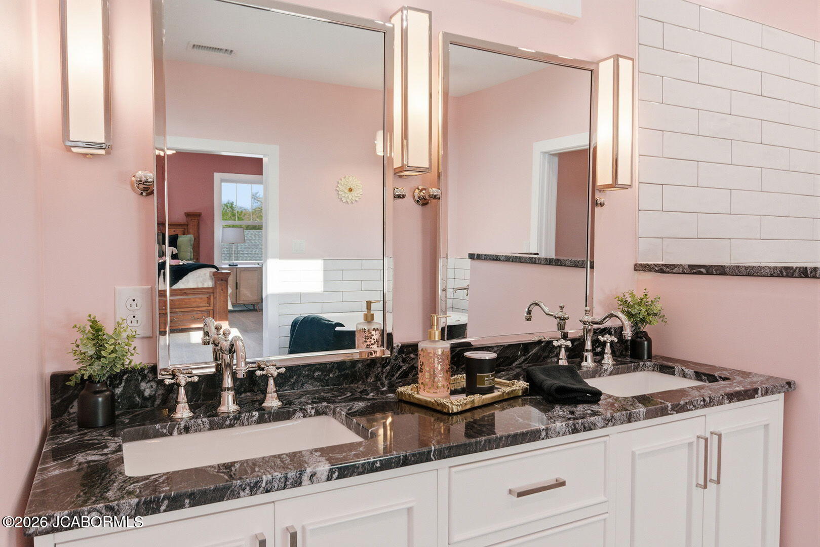 10603 High Street Property Photo 62
