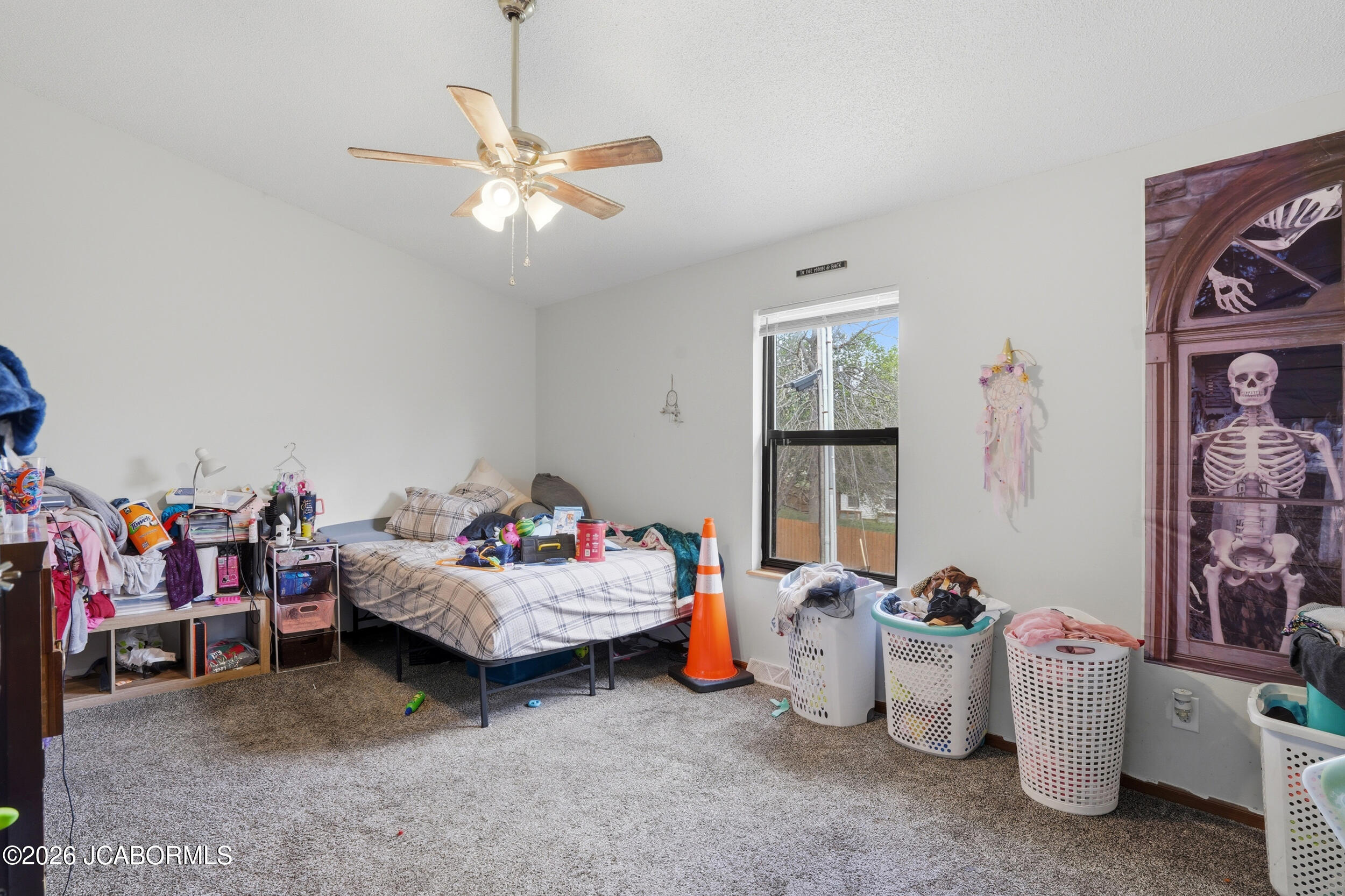 303 E Liberty Lane A&b Property Photo 36