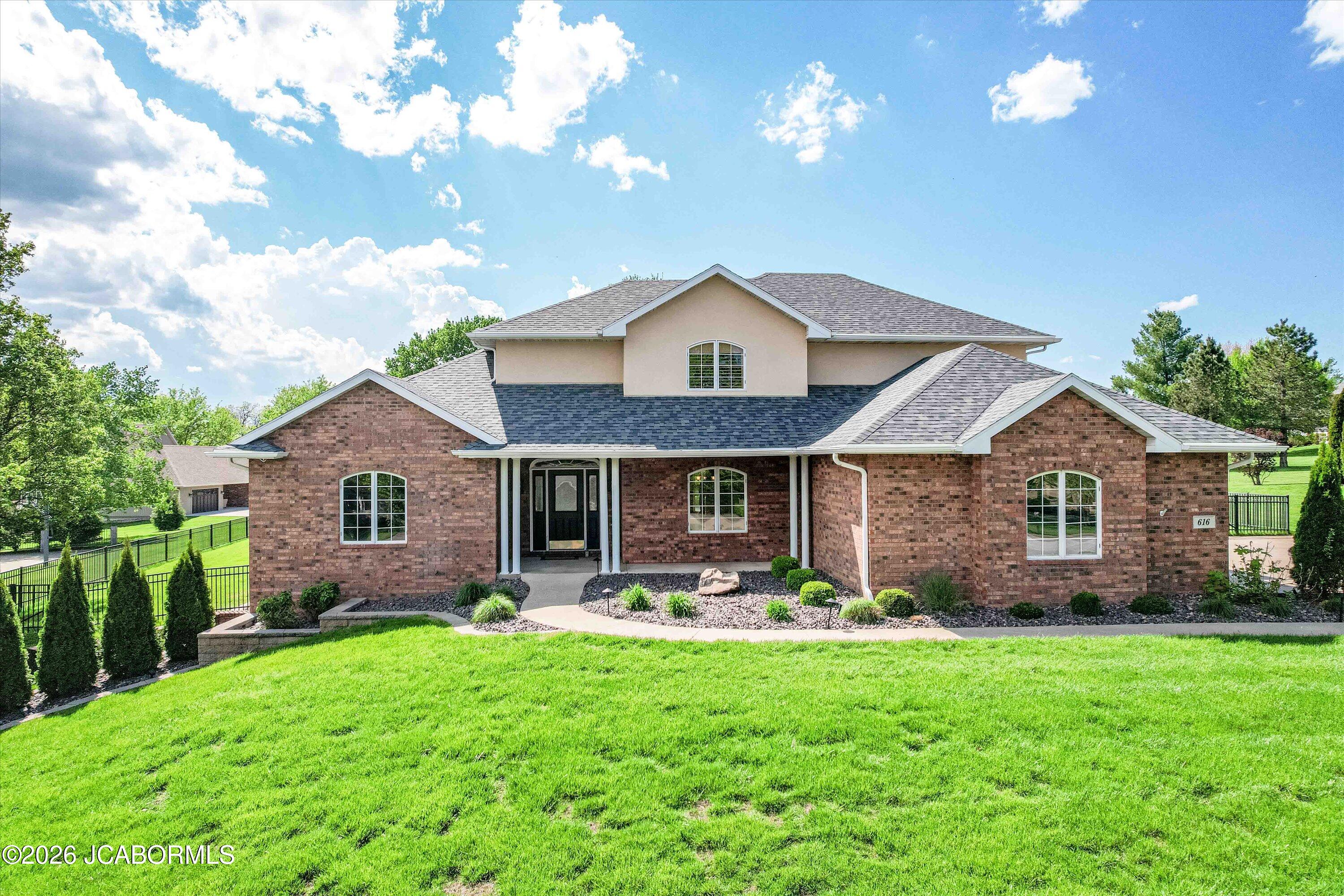 616 S Eagle Trace Property Photo 1