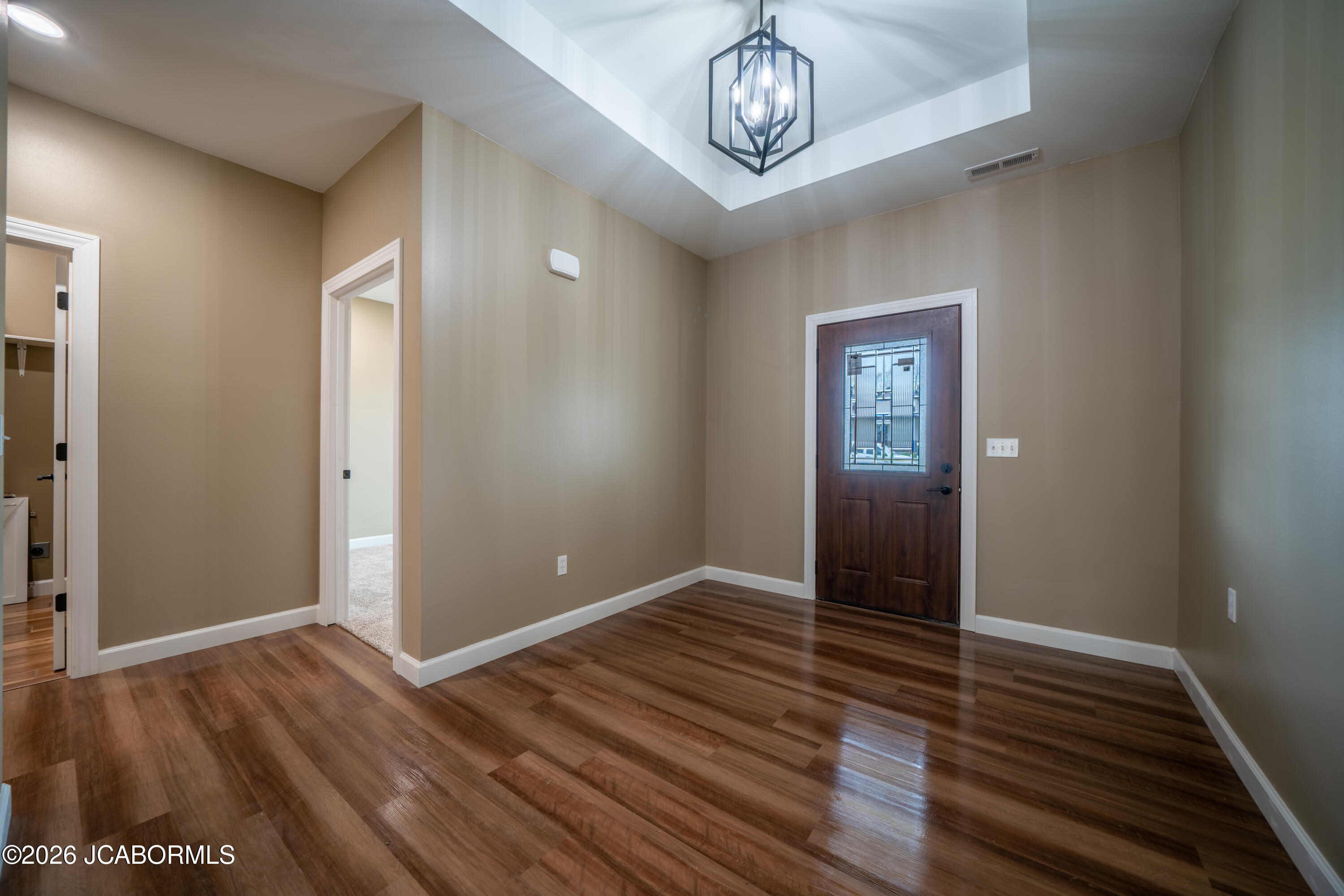 779 Vine Drive Property Photo 5
