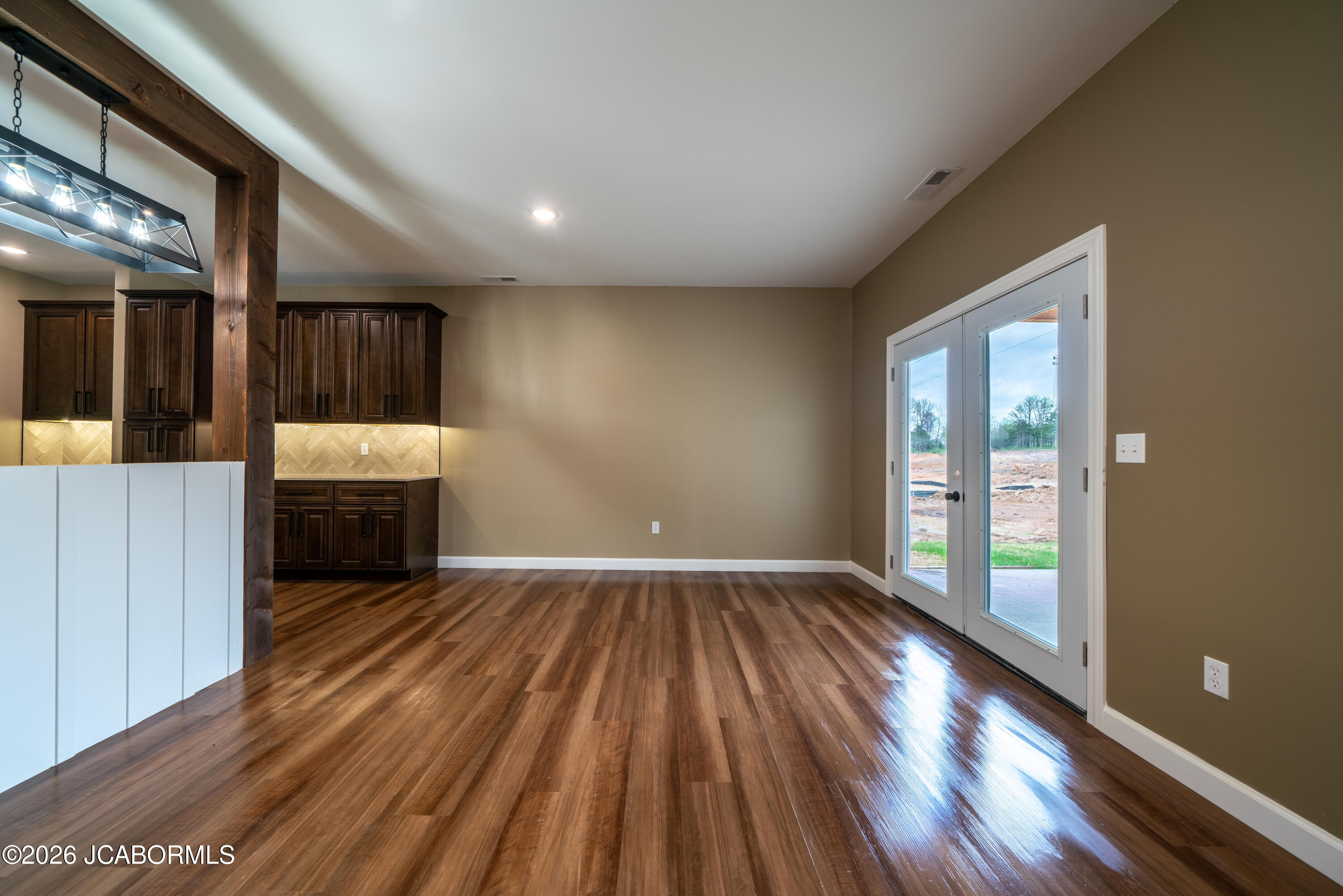 779 Vine Drive Property Photo 15