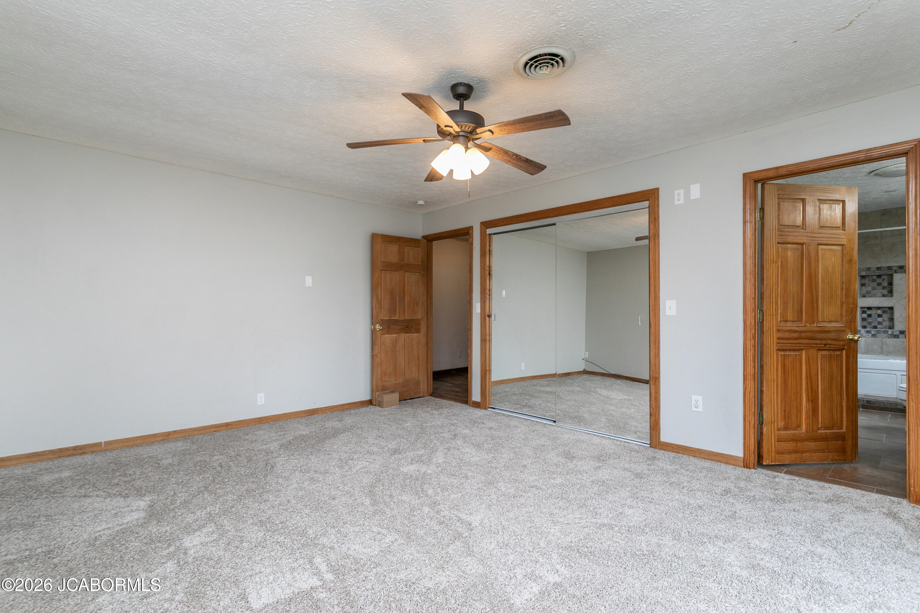 13820 State Highway O Property Photo 17