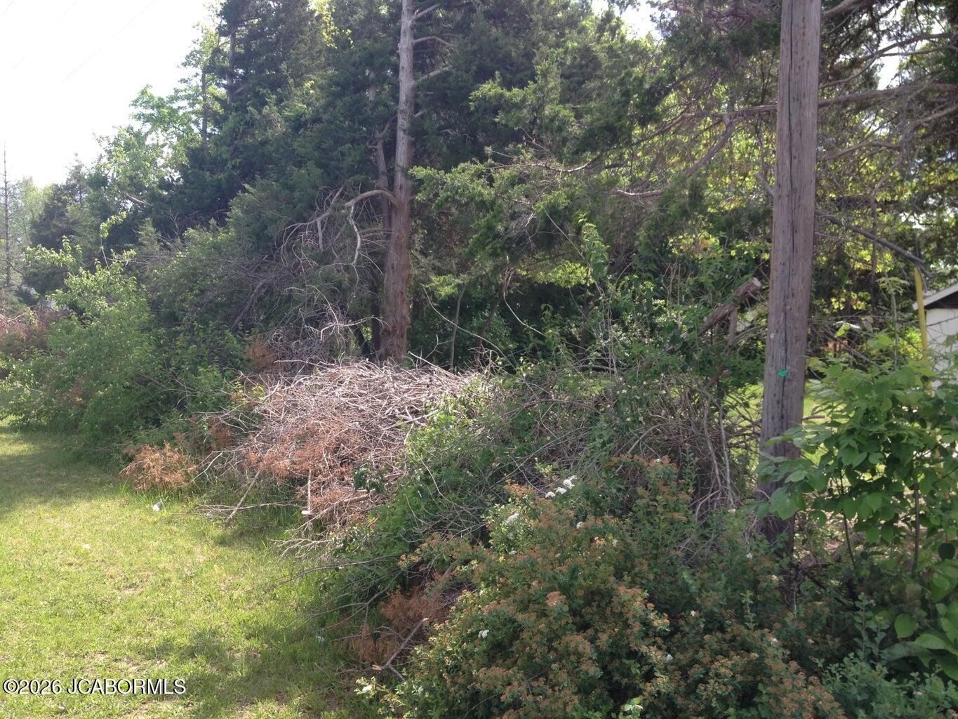 2115 N BALLENGER LANE