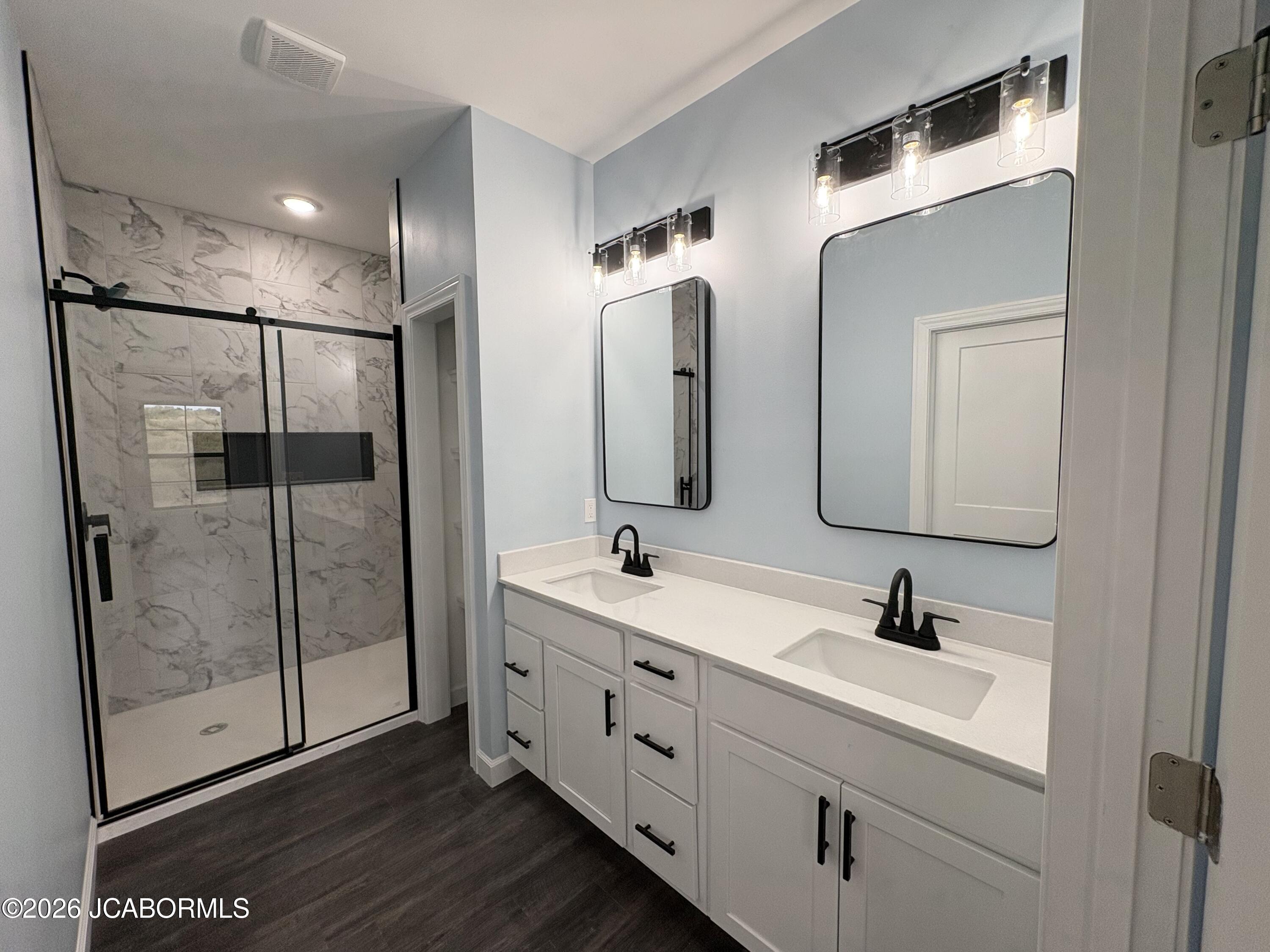 787 Vine Drive Property Photo 14