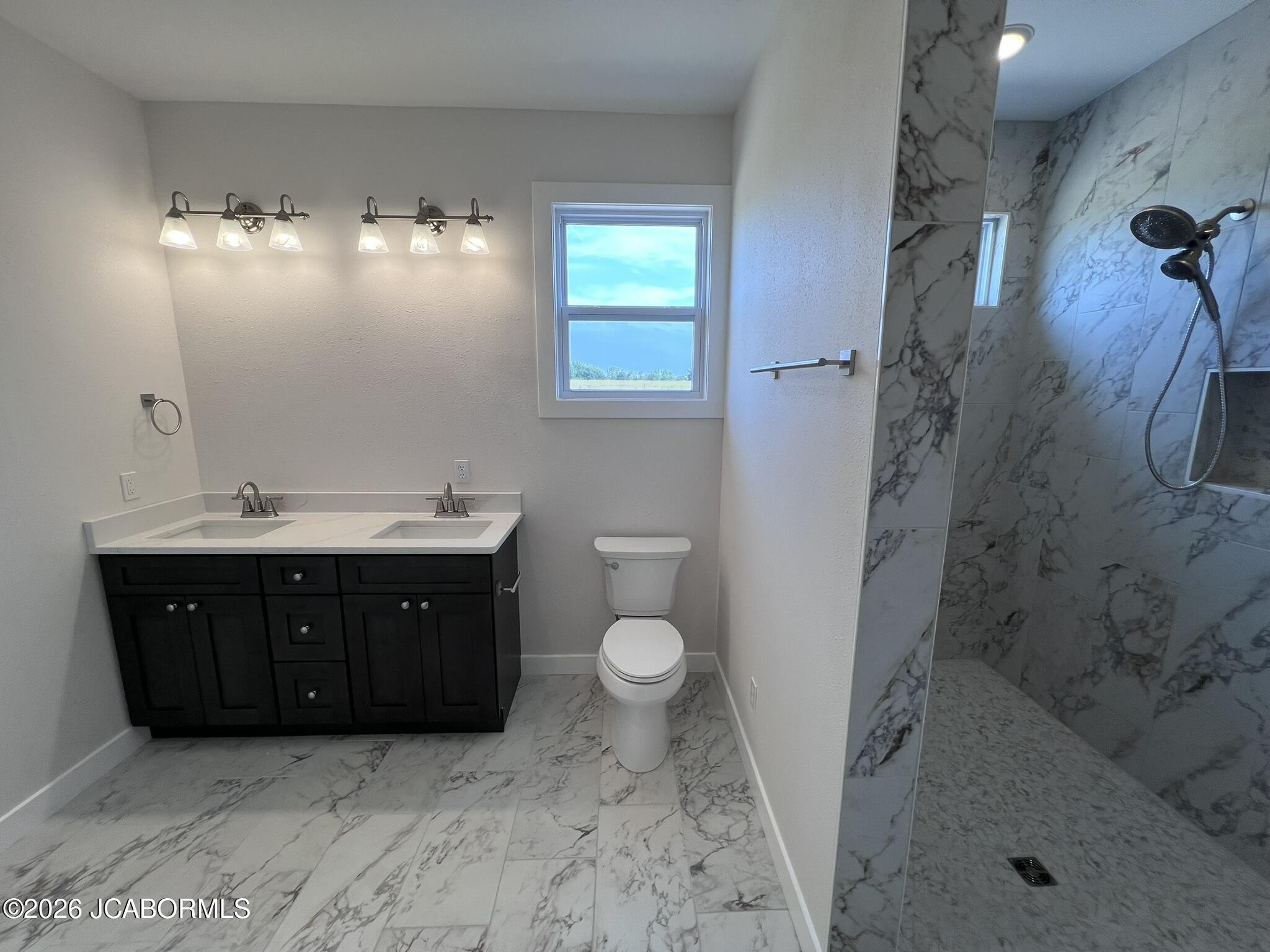 2437 Kirk Drive Property Photo 28