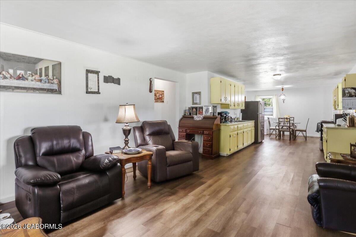 509 E Brockman Property Photo 5