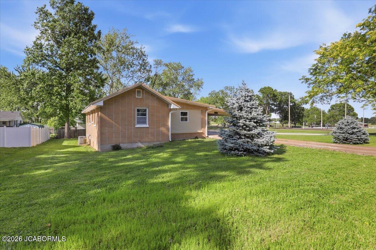 509 E Brockman Property Photo 32