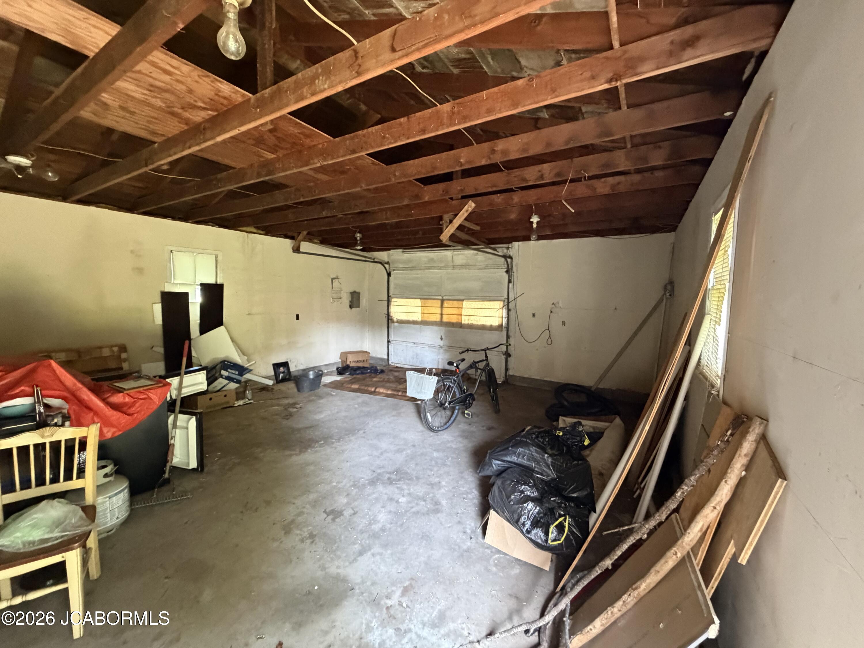 801 W 7th Street Property Photo 14