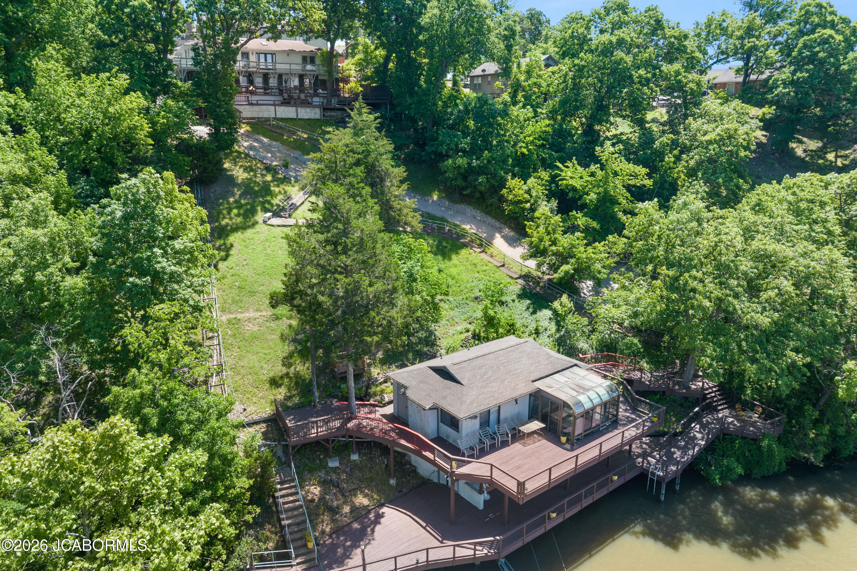 180 Borders Drive Property Photo 1