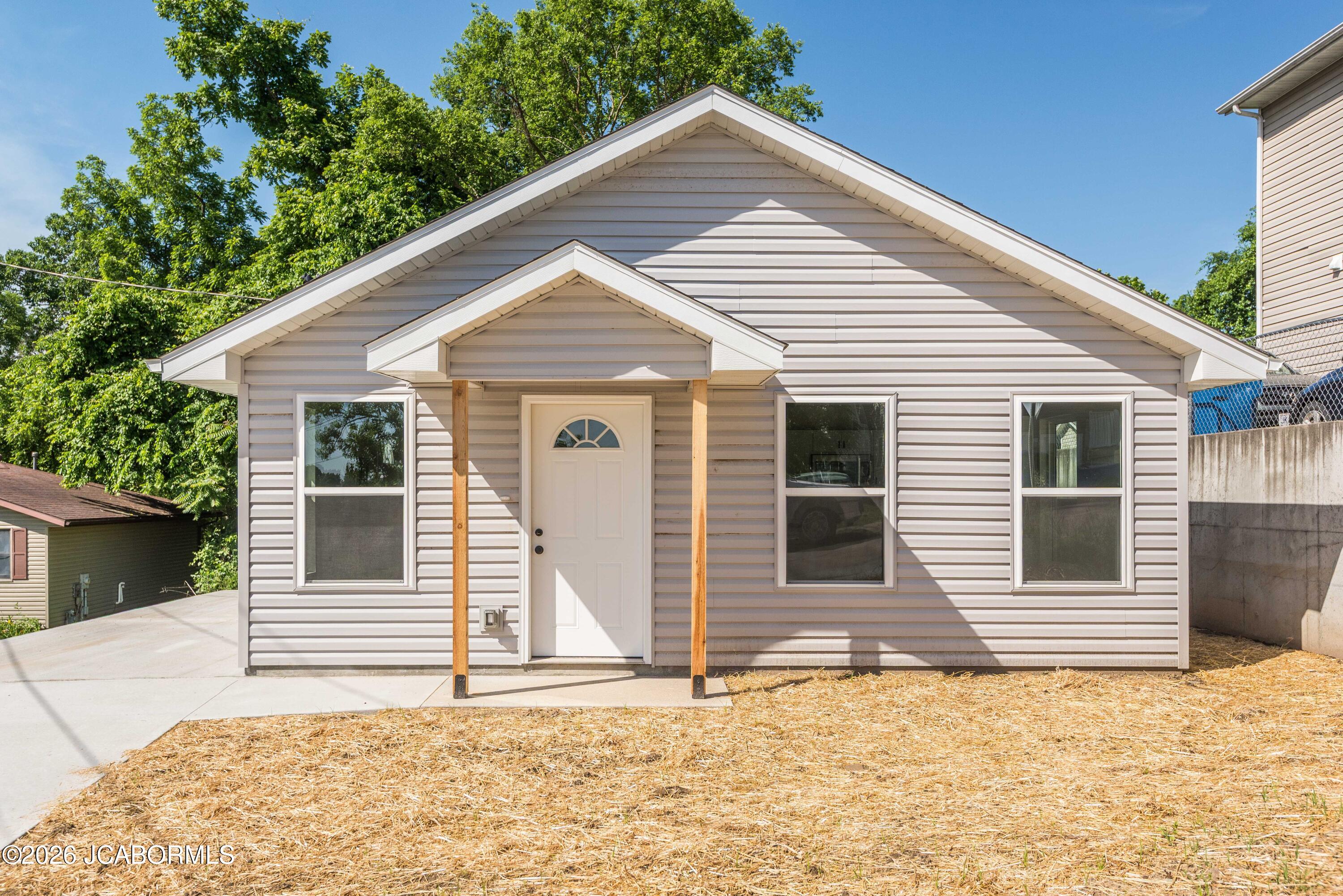 514 E Ashley Street Property Photo 1