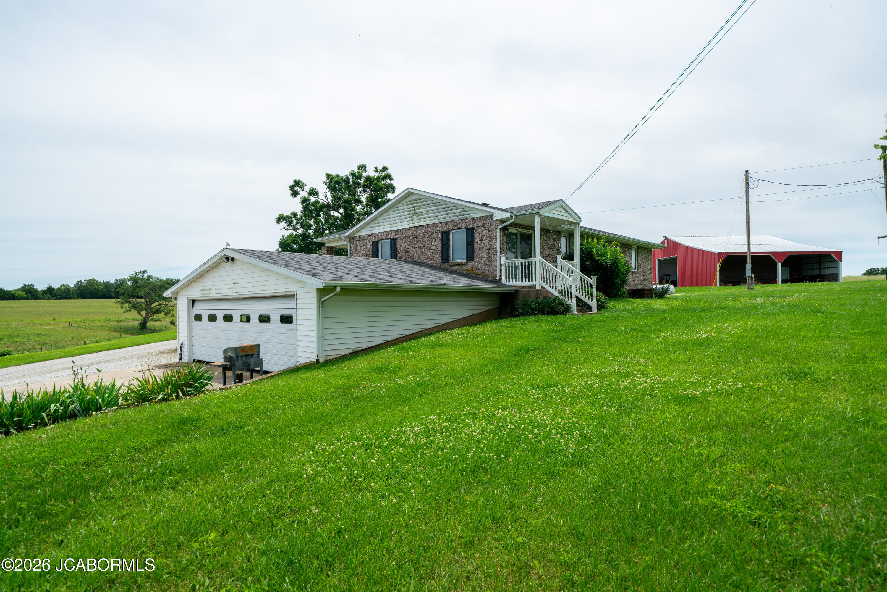 17074 Harris Road Property Photo 11