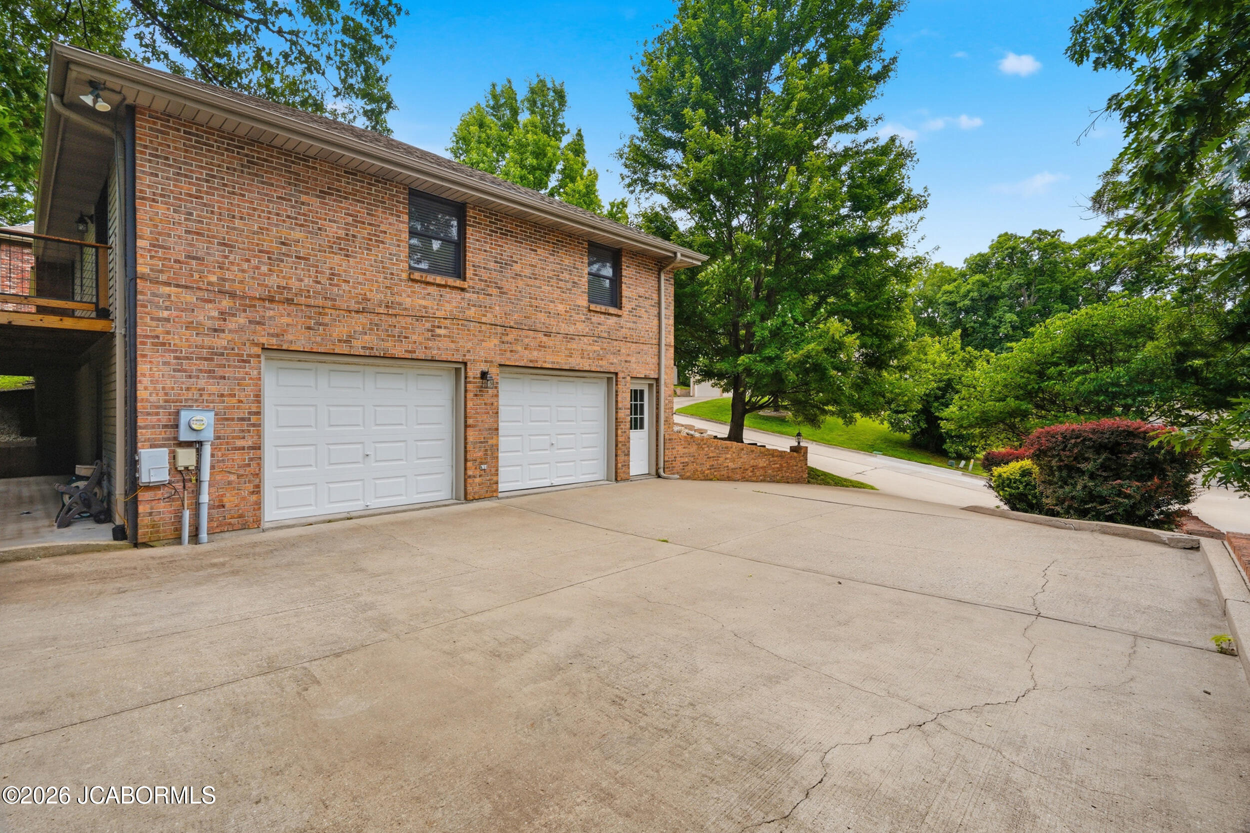 108 Kingsbury Court Property Photo 23