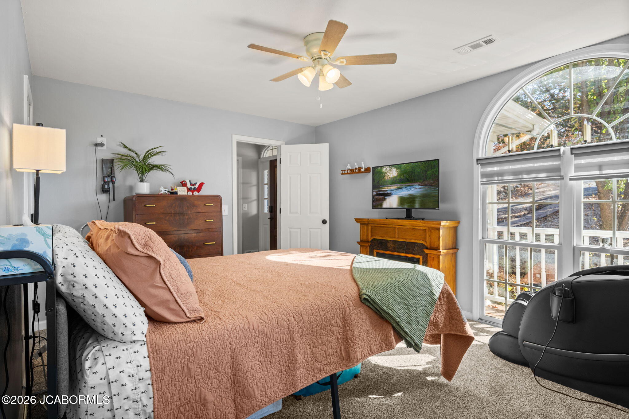 21 Jonathan Court Property Photo 17