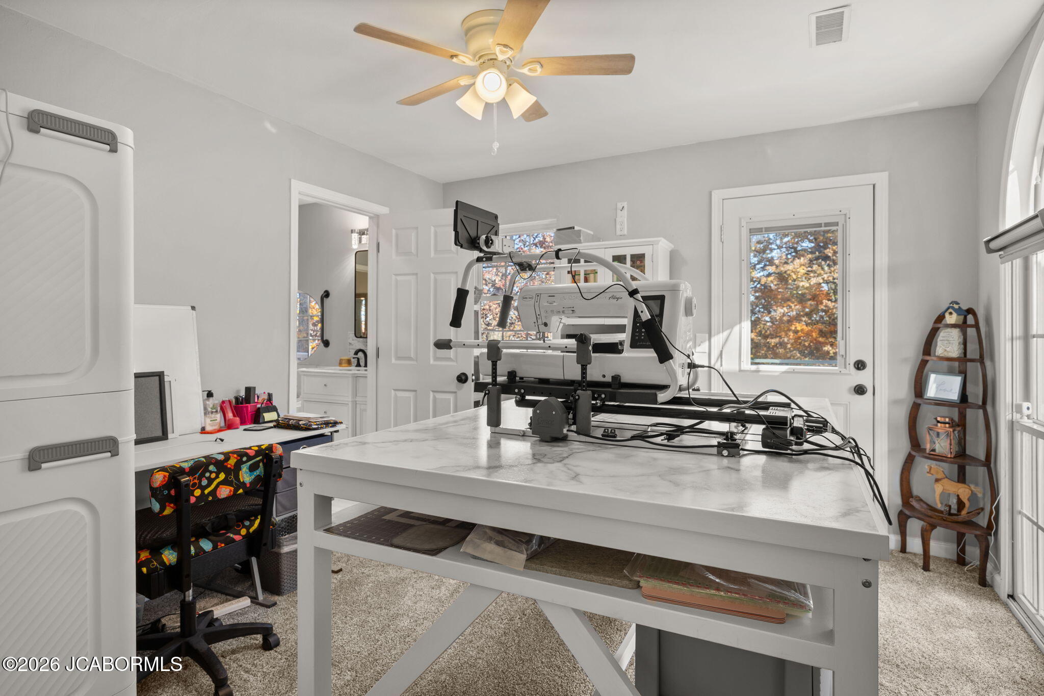 21 Jonathan Court Property Photo 19
