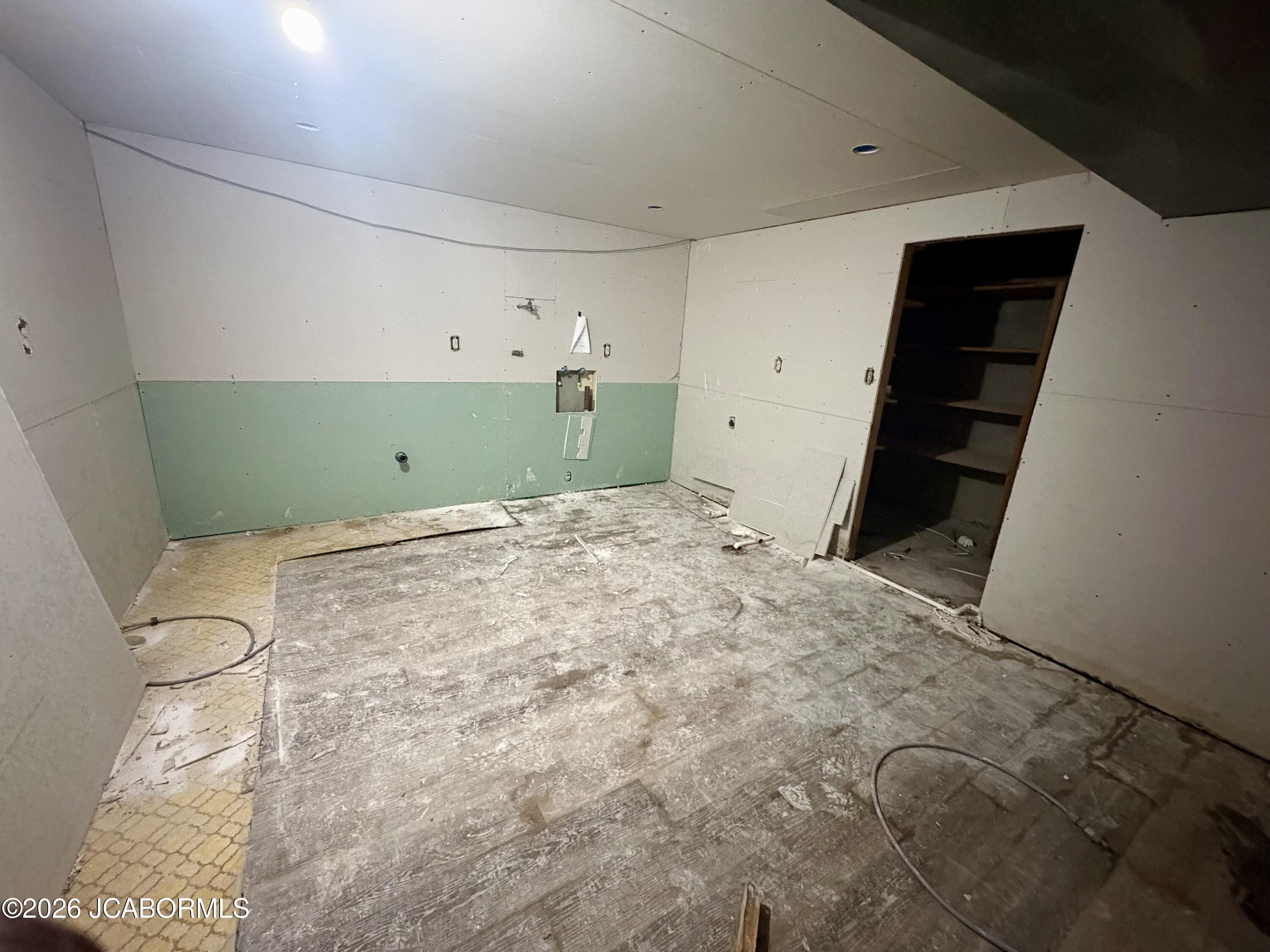 1809 Iris Drive Property Photo 18