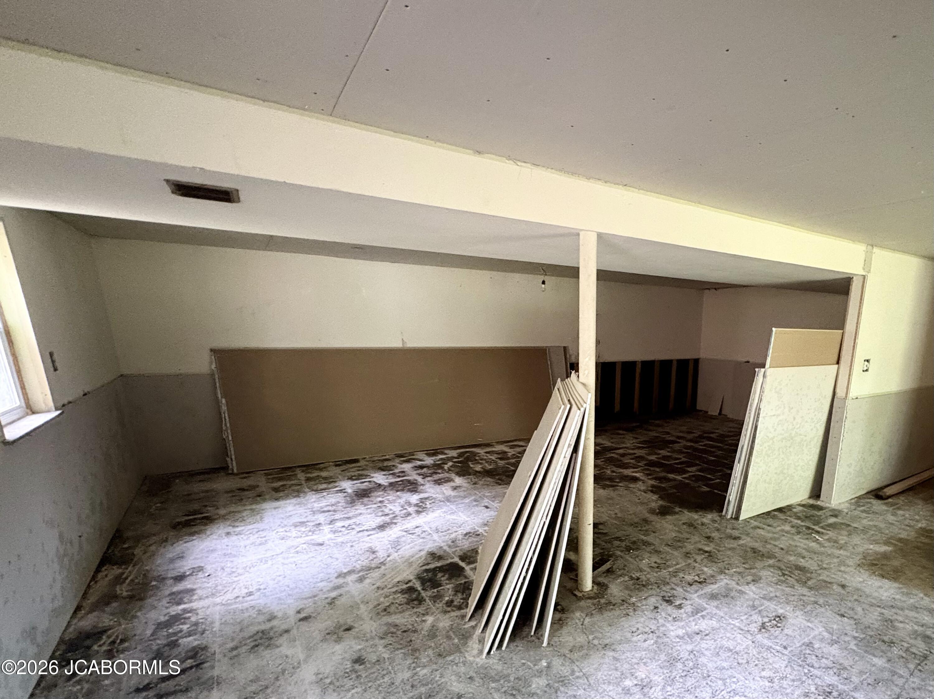 1809 Iris Drive Property Photo 22