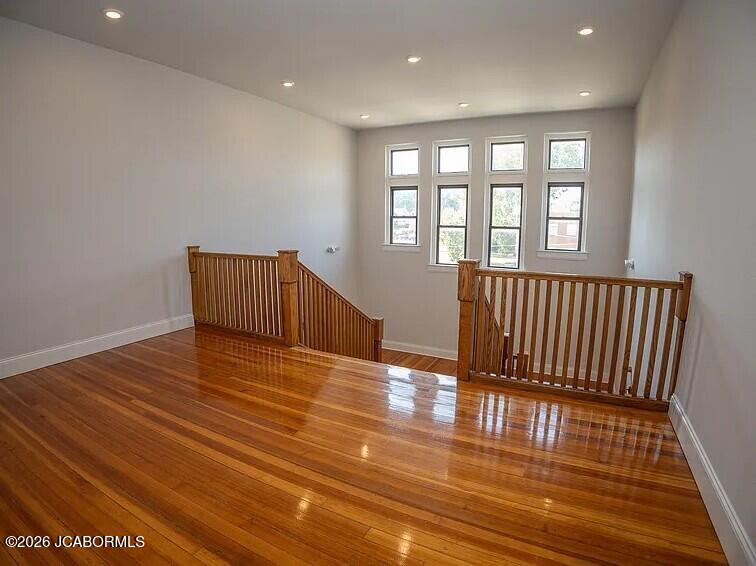 10073312 Property Photo 2