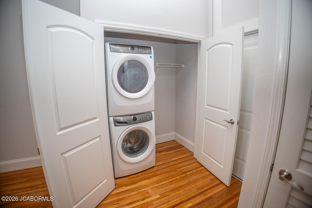 10073312 Property Photo 11
