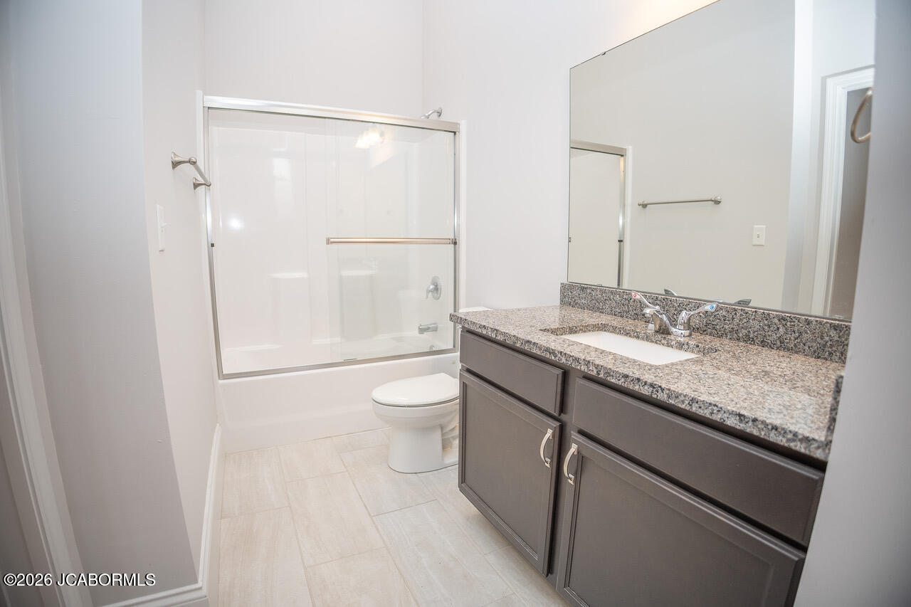 10073312 Property Photo 12