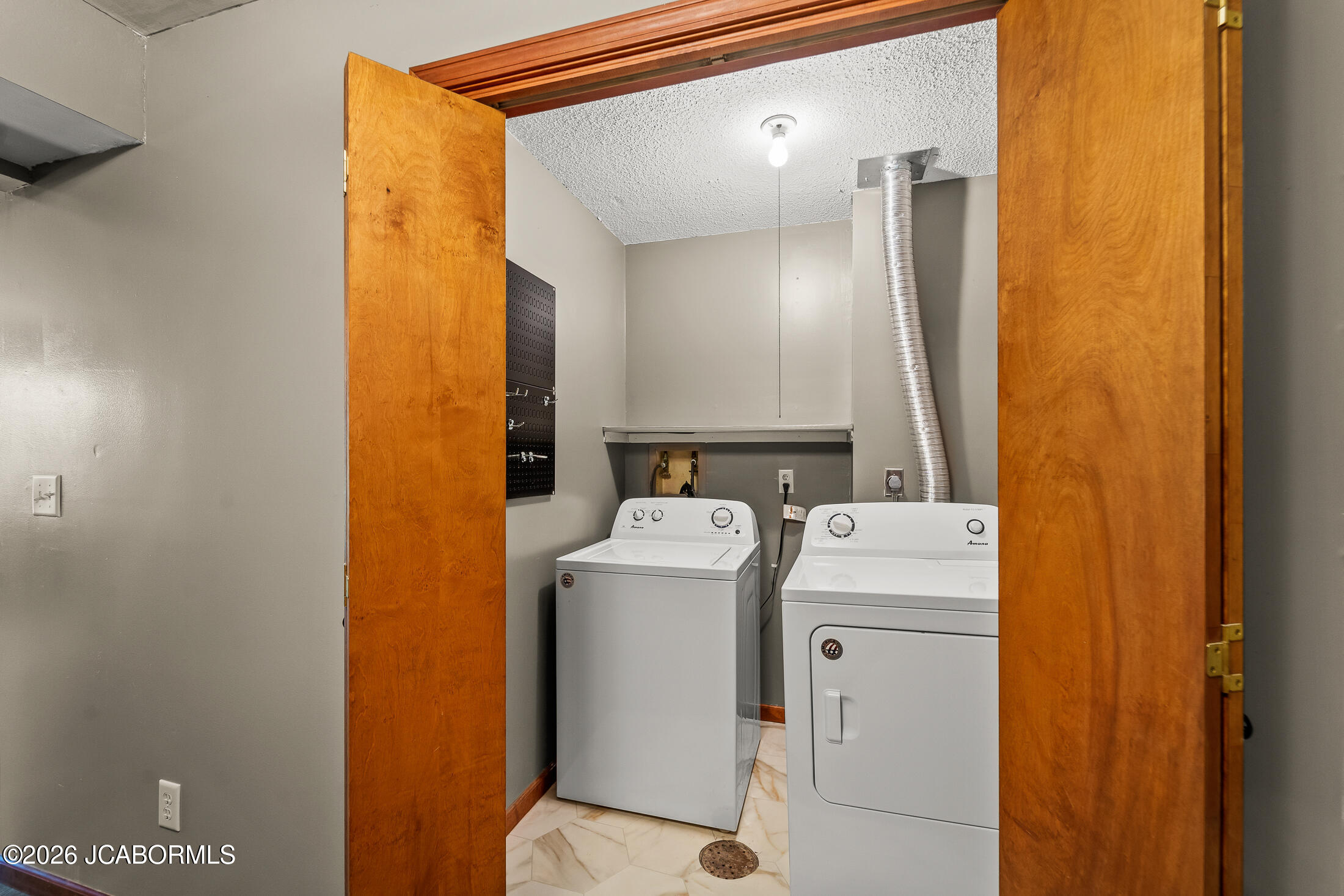 2431 Beasley Court C Property Photo 14