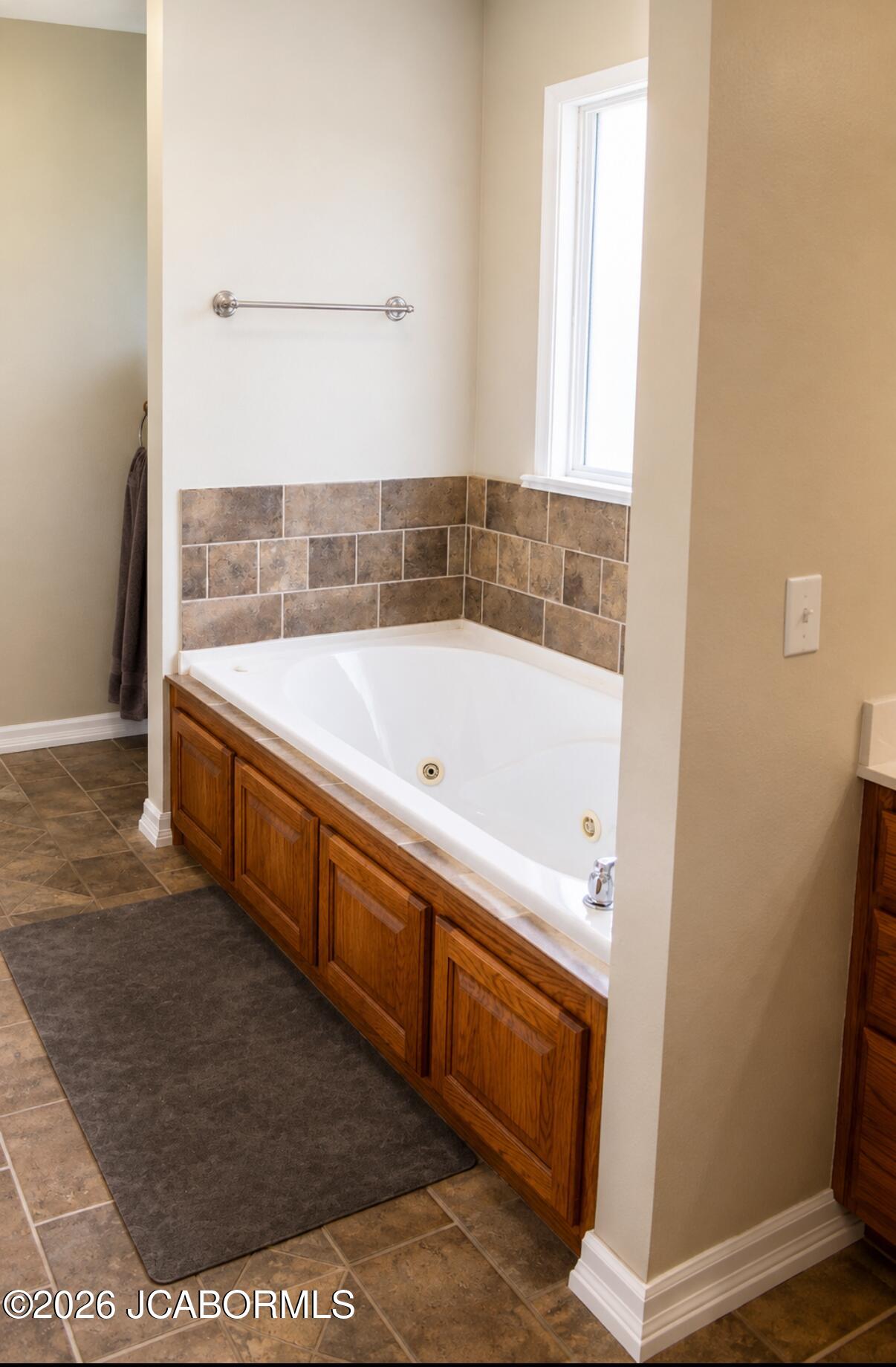 6325 Kleffner Ridge Property Photo 15