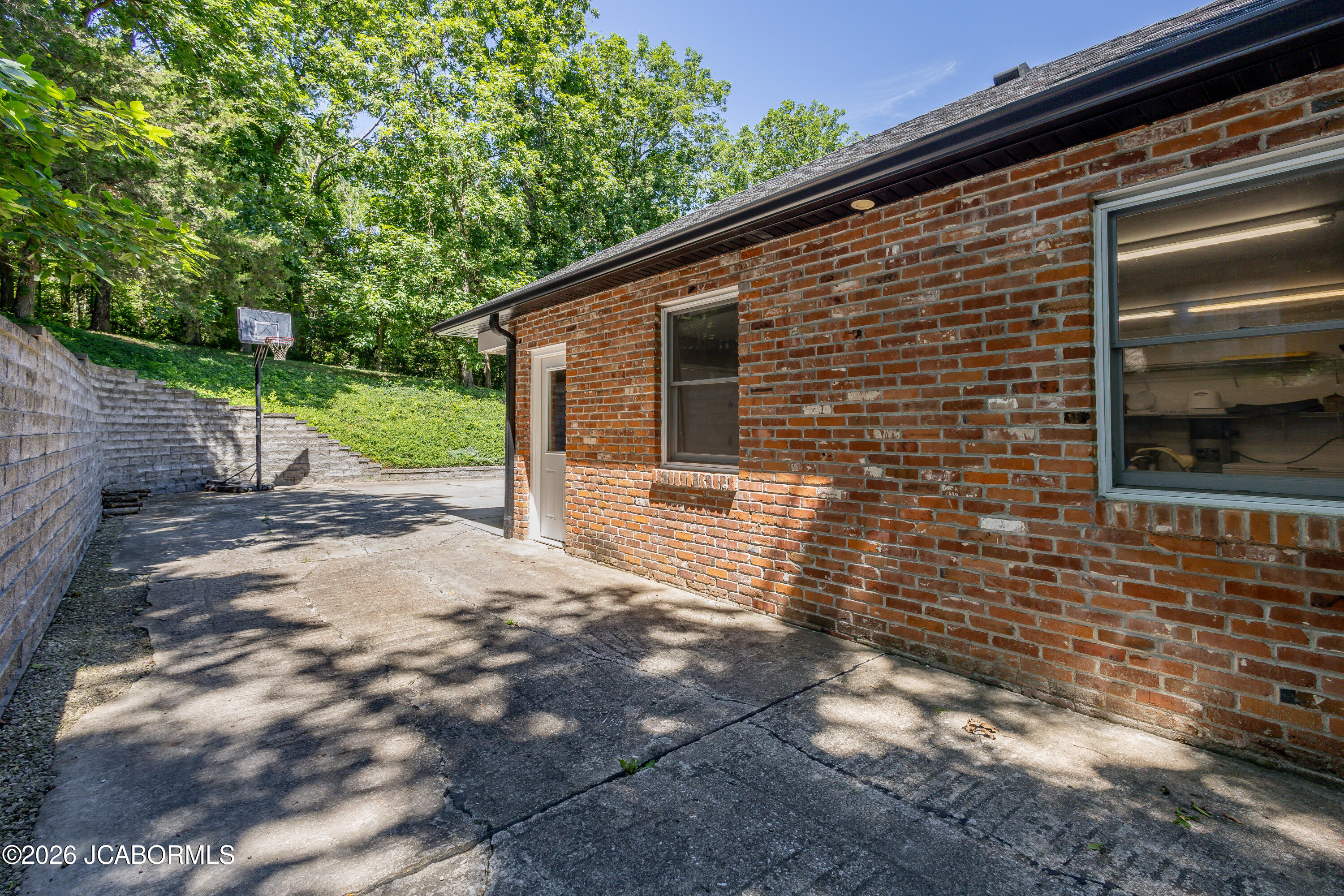 320 Fox Creek Road Property Photo 52
