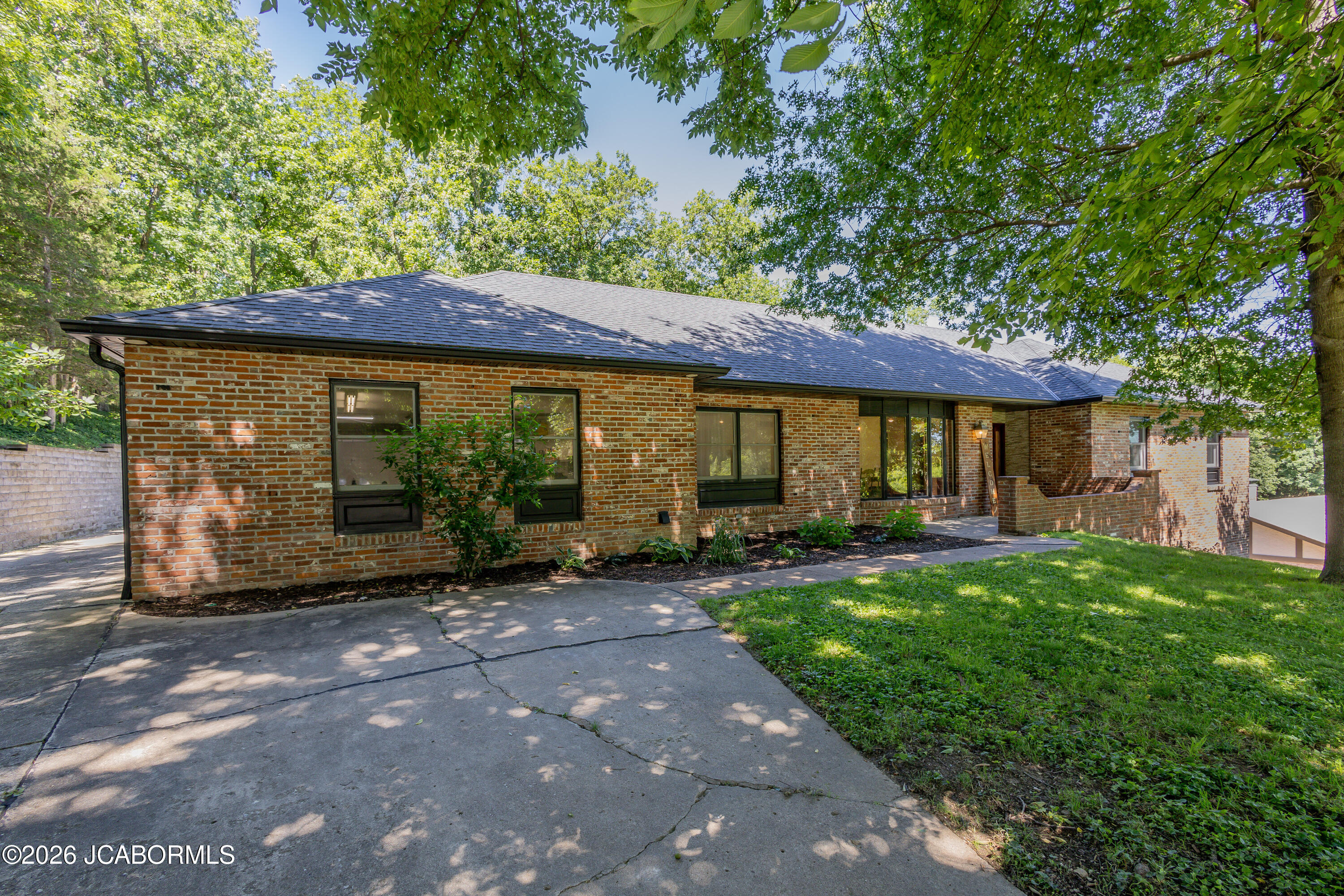 320 Fox Creek Road Property Photo 55