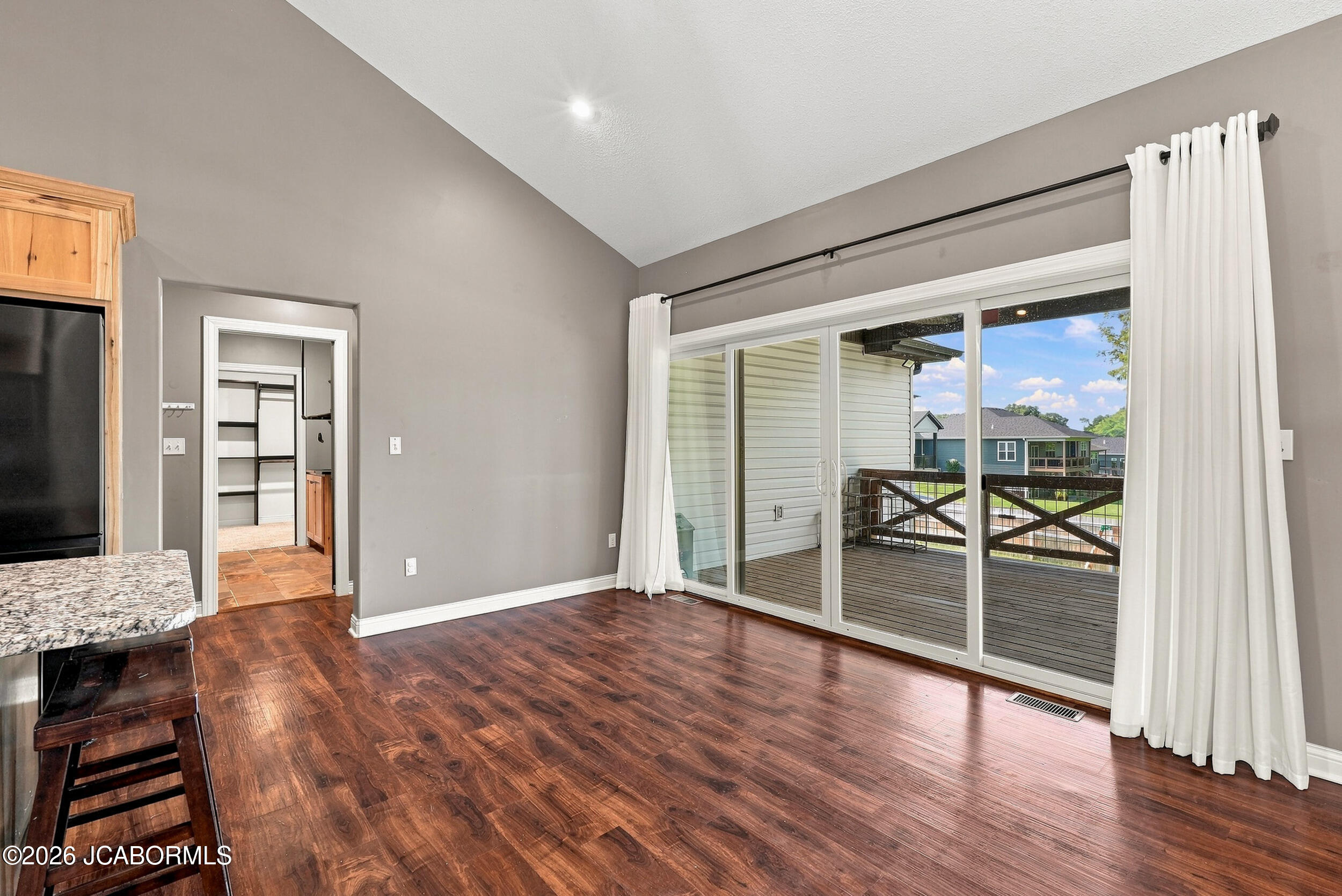 5580 Kingfisher Drive Property Photo 12