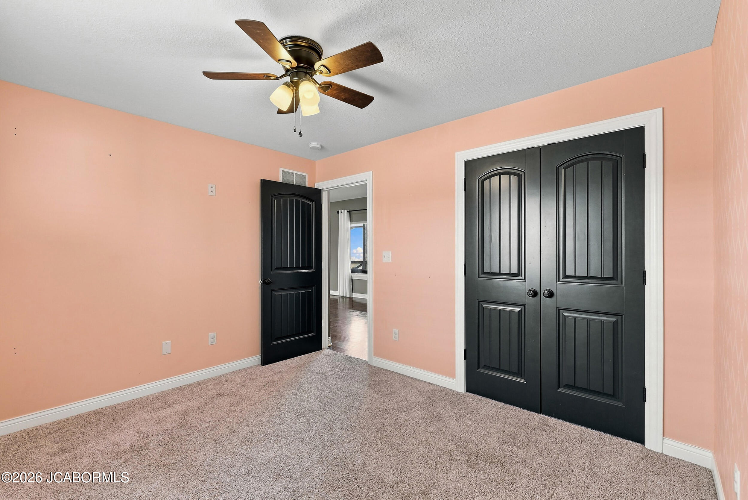 5580 Kingfisher Drive Property Photo 24