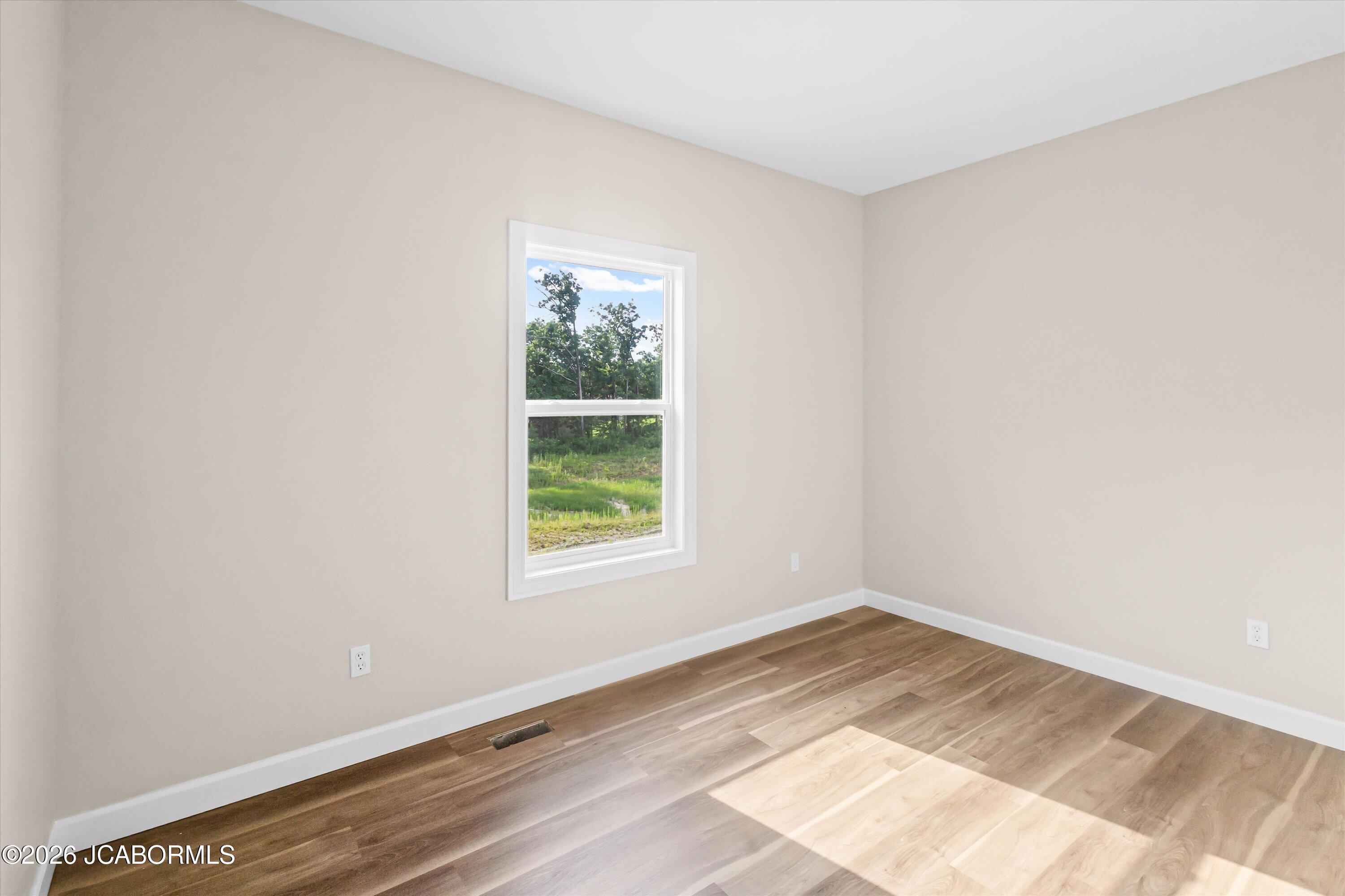782 Vine Drive Property Photo 27