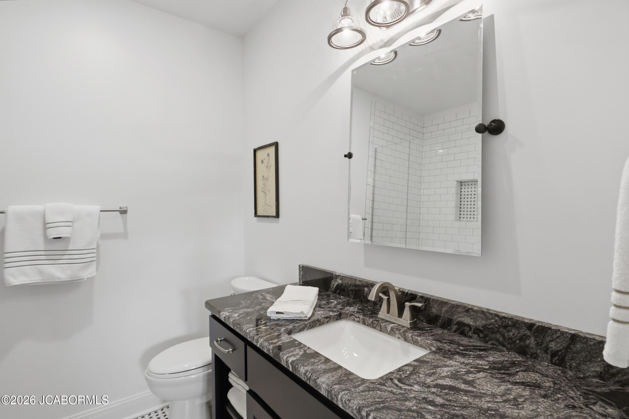 608 Thorngrass Drive Property Photo 16