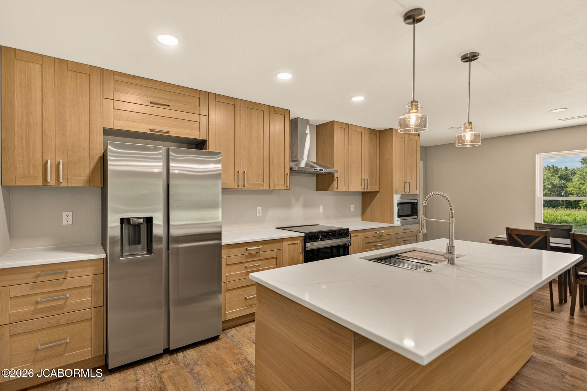 12923 Jefferson Street Property Photo 1