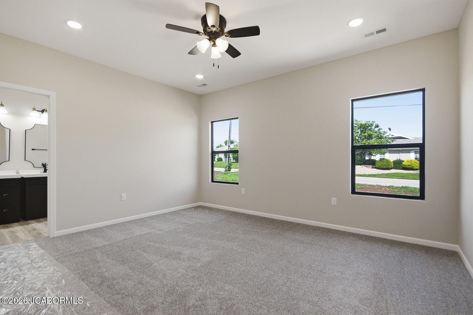 202 El Donna Avenue Property Photo 11