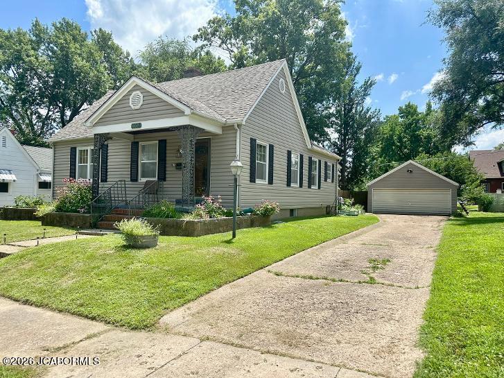 1008 E Love Street Property Photo 1