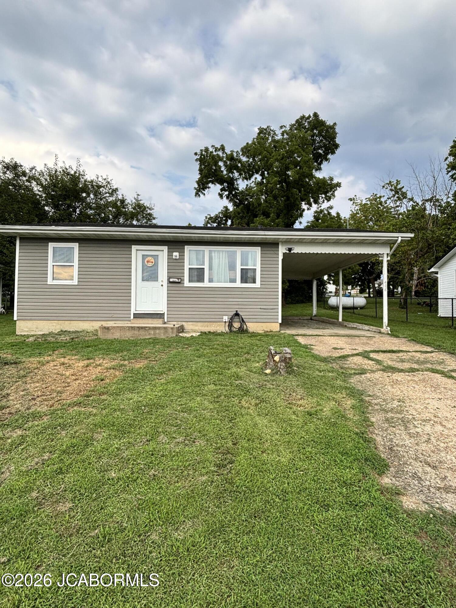 406 N Coffey Street Property Photo 1