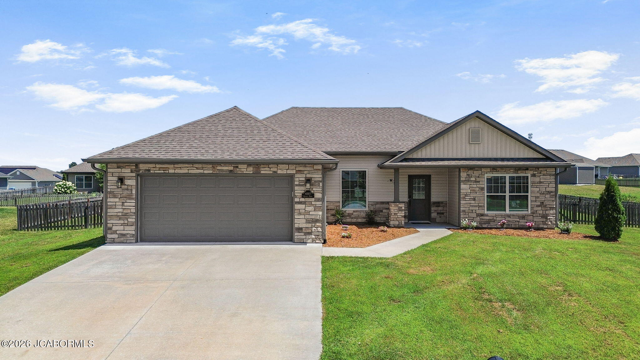 4885 Republic Drive Property Photo 1