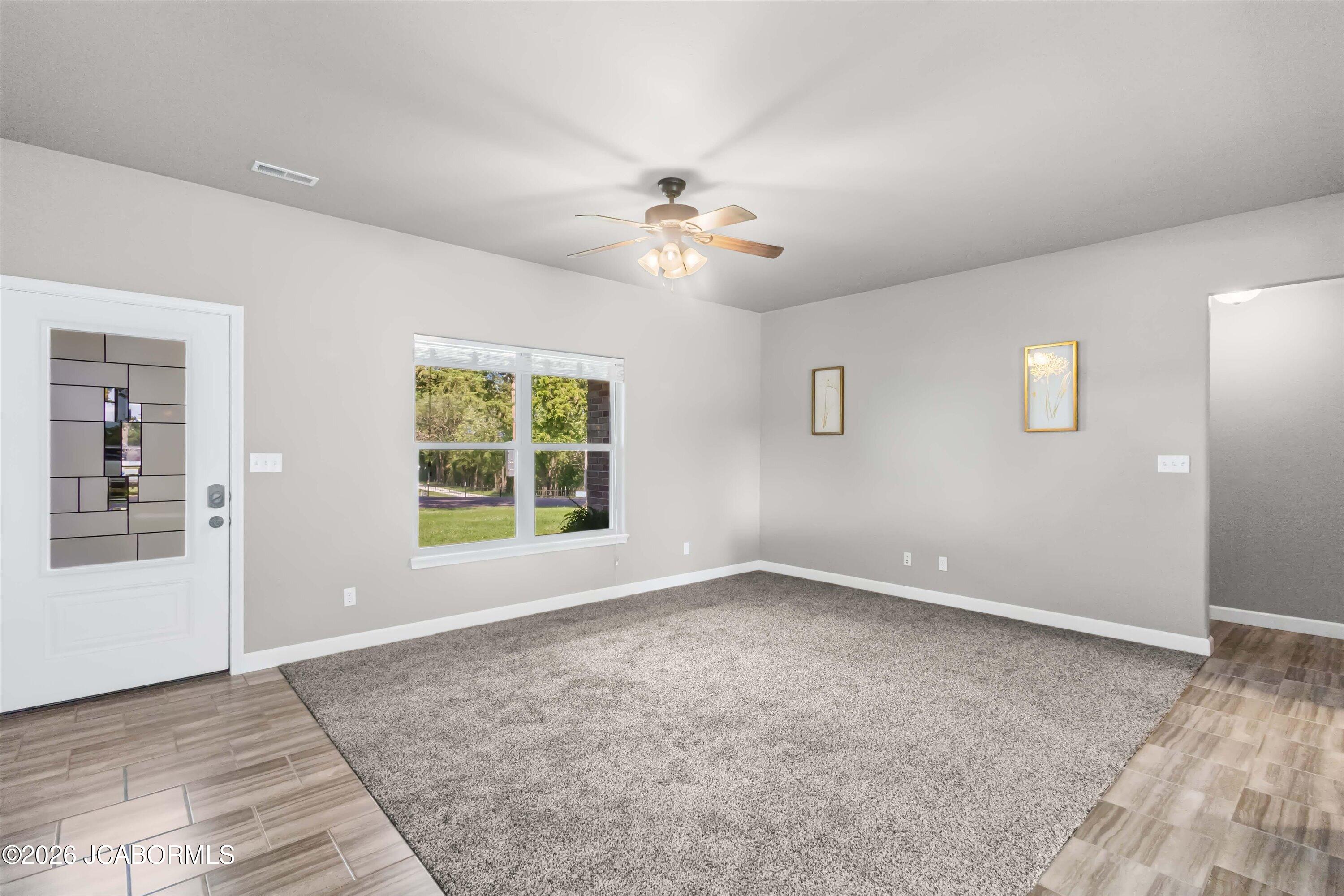 5235 Shamrock Road Property Photo 4