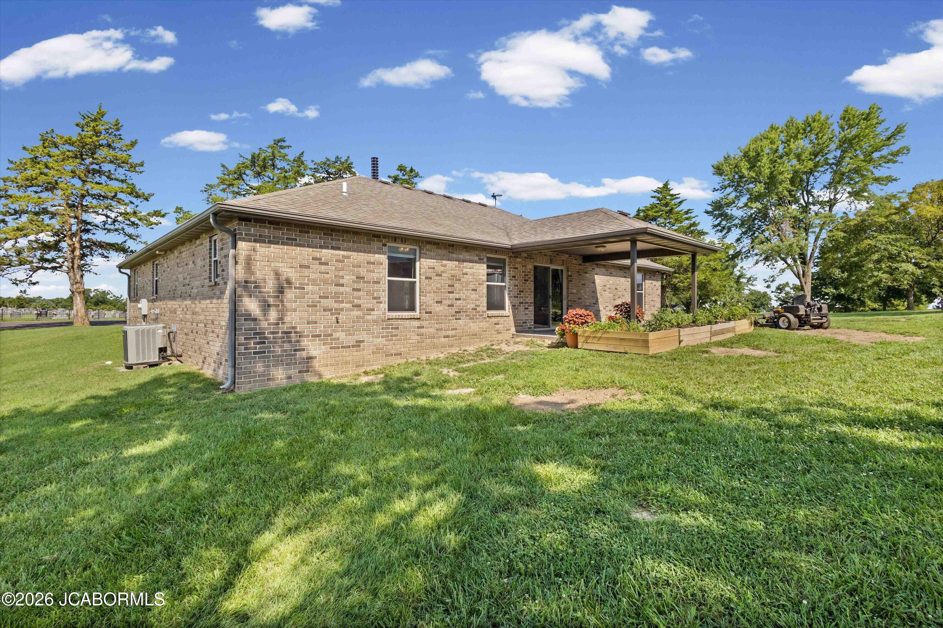 5235 Shamrock Road Property Photo 24