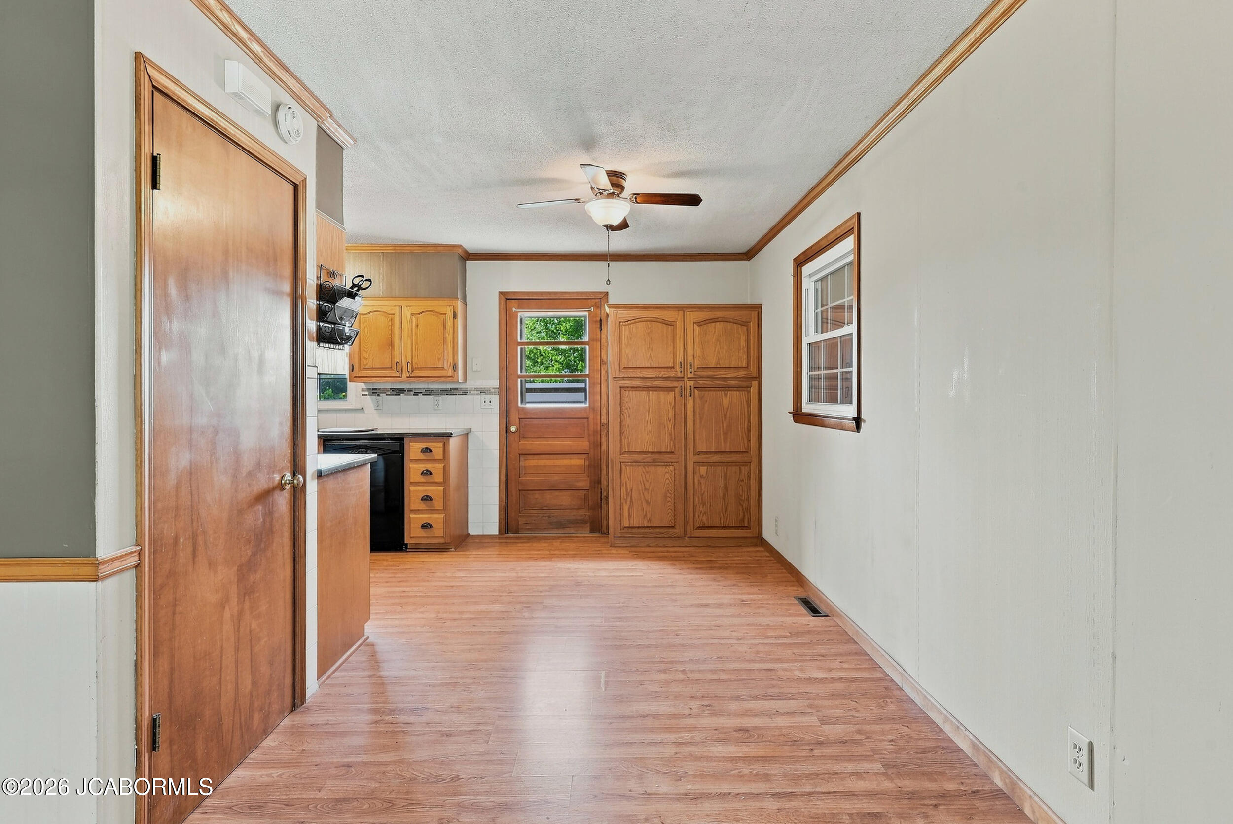 7380 State Road Vv Property Photo 8